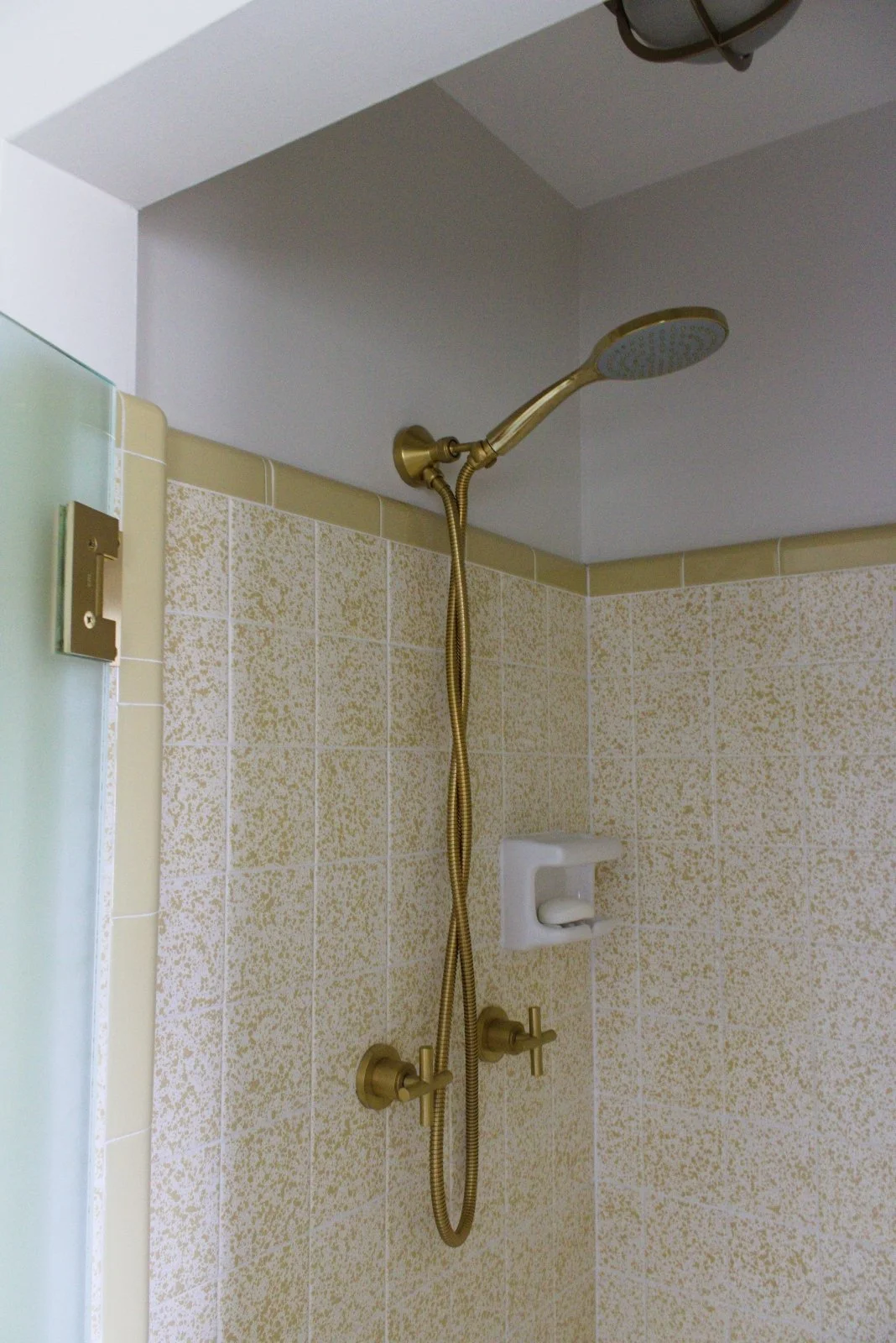 Aisthesis-Studio-Bath-Brass-Shower.jpg