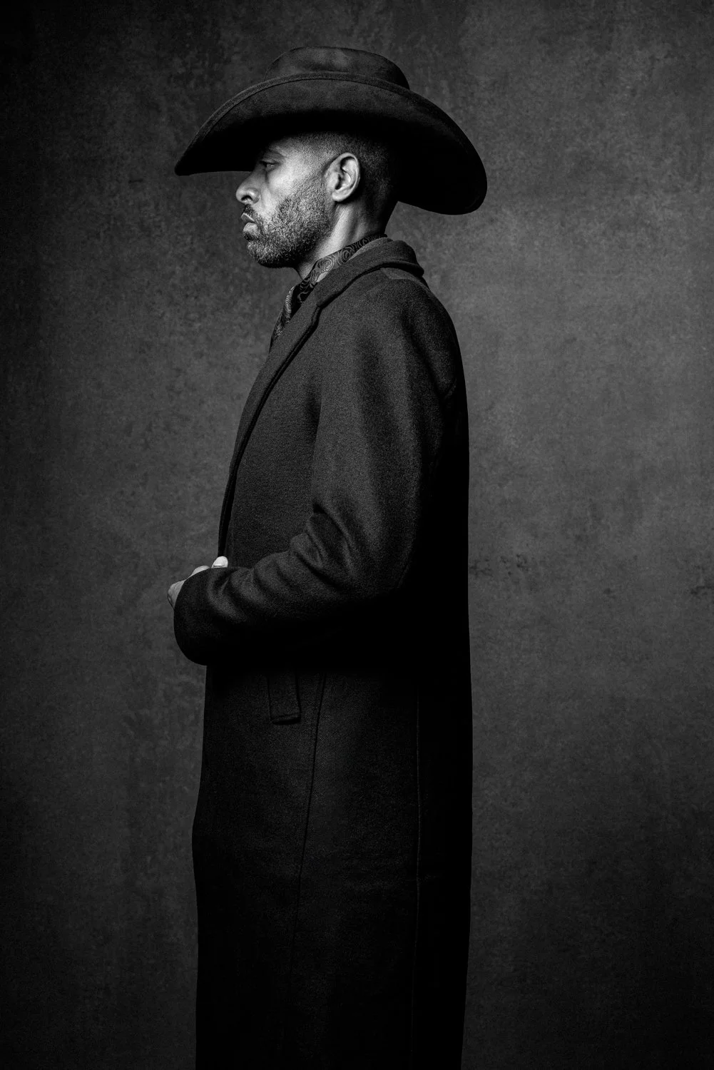 cinematic theatrical actor headshot - Los Angeles actor. Edgy theatrical headshot, Leon Brown.

