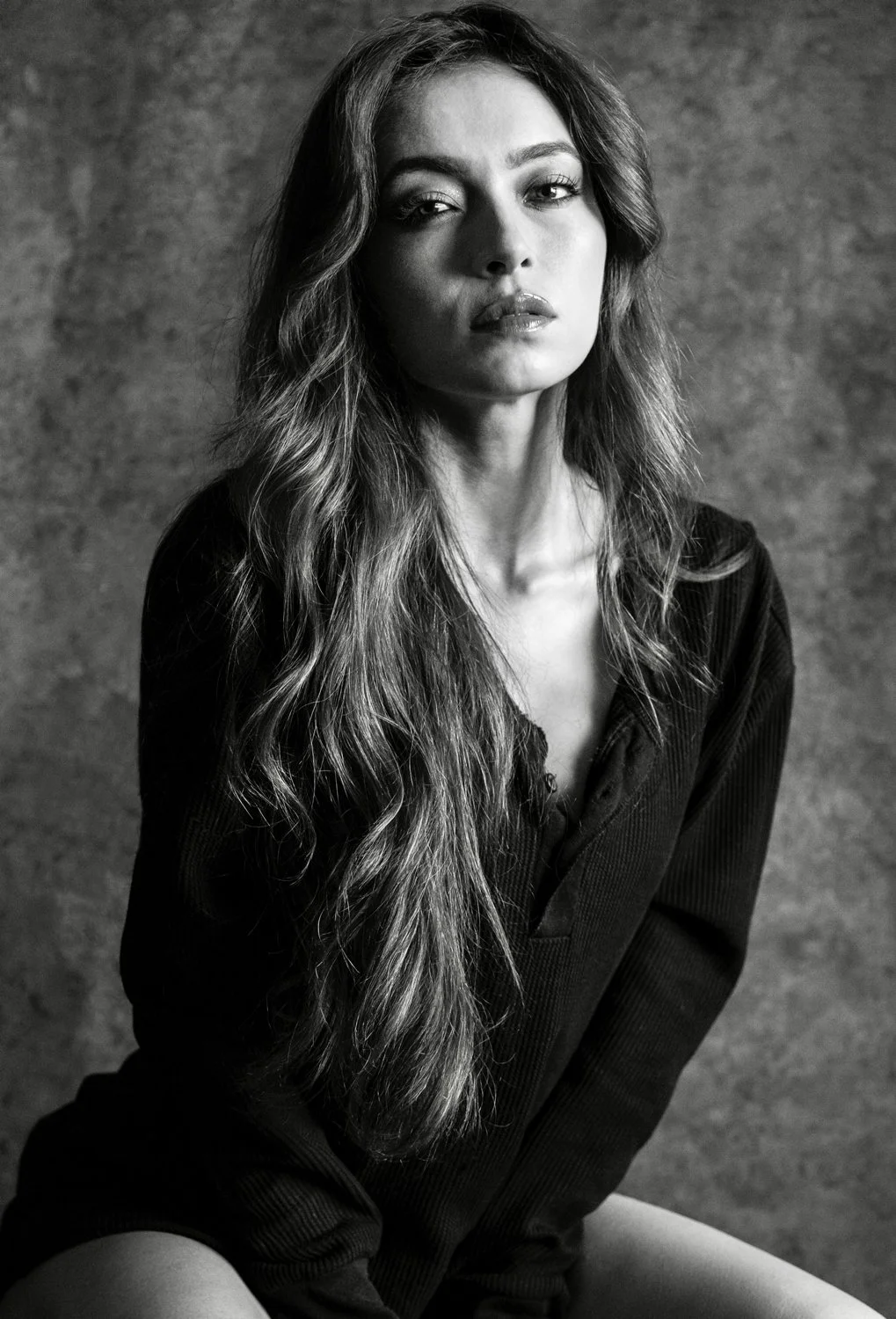 Cinematic theatrical actors headshot - Hollywood actress and young leading woman Cheyenne