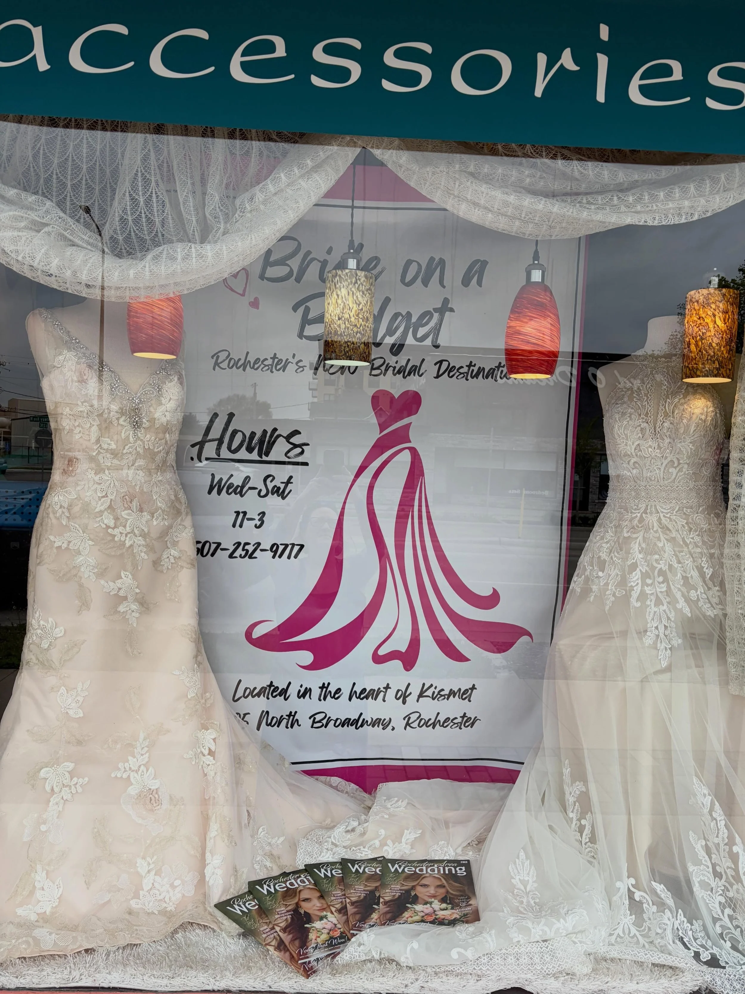 Window refresh 🩷 Did you know we launched wedding dress consignment? Located in the heart of Kismet!