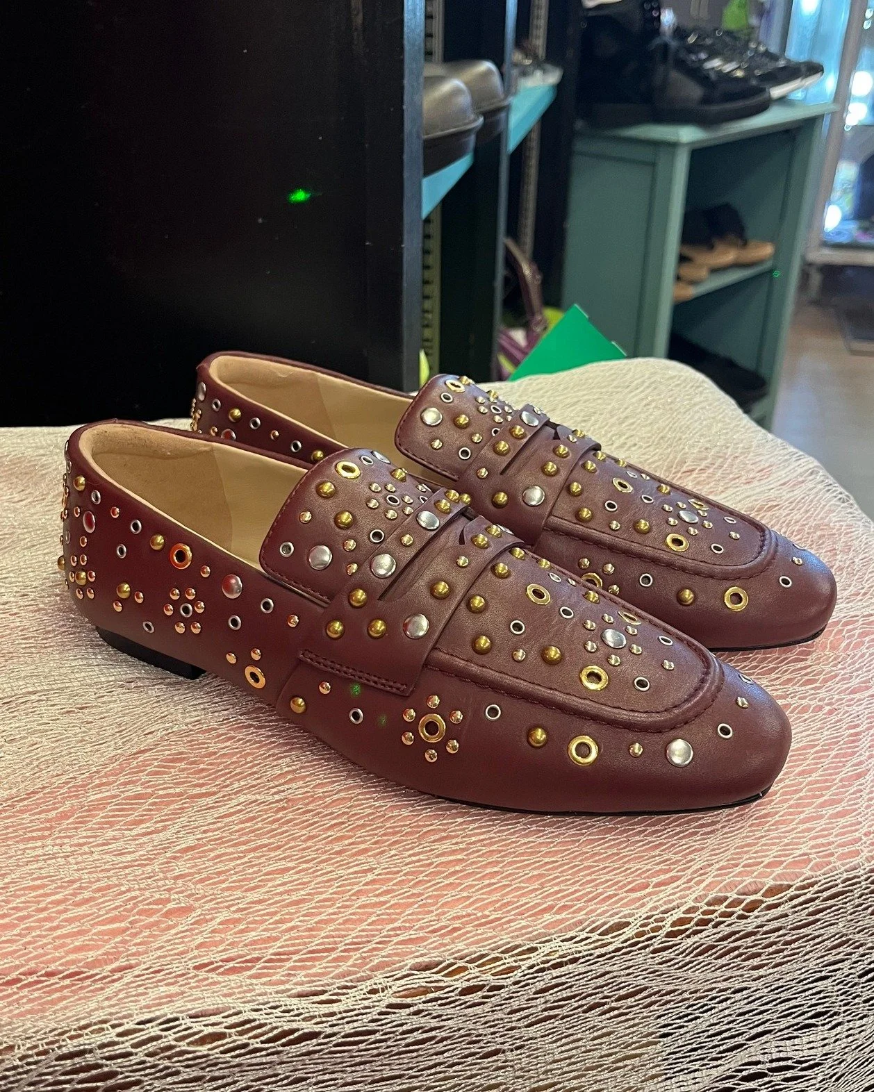 Happy Thursday! Today we styled these studded Farm Rio loafers. Thanks to Danielle, Mariah, Jordan, Connie, and Gabe for styling! #kismet #kismetconsignment #kismetmoment #thursdaystyle