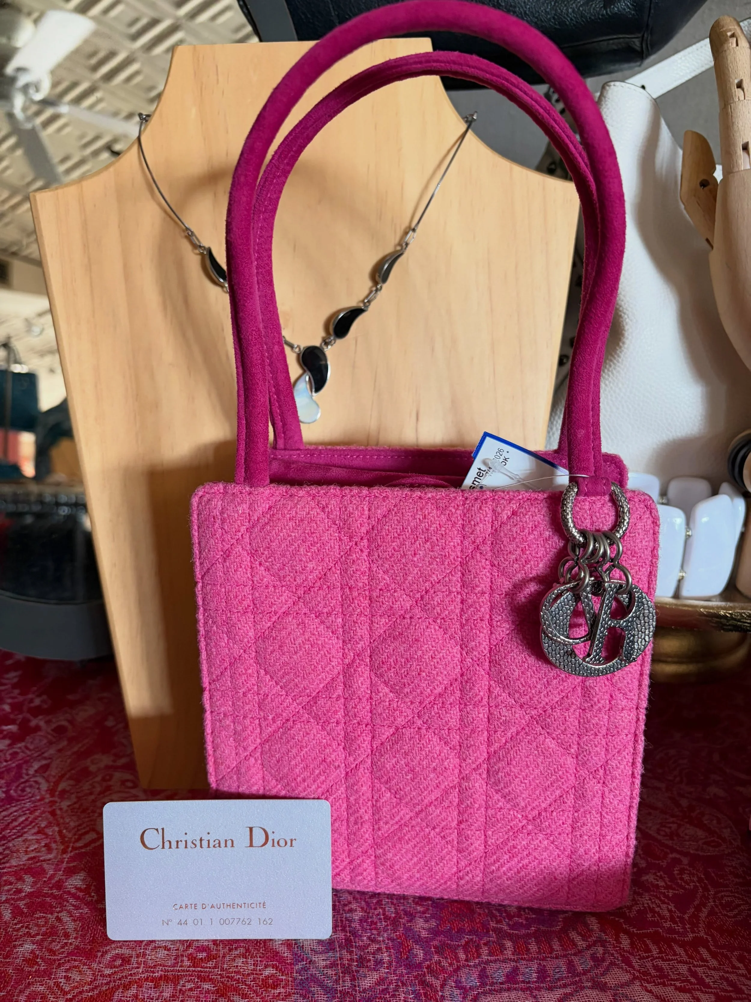 Beautiful little tote 💕