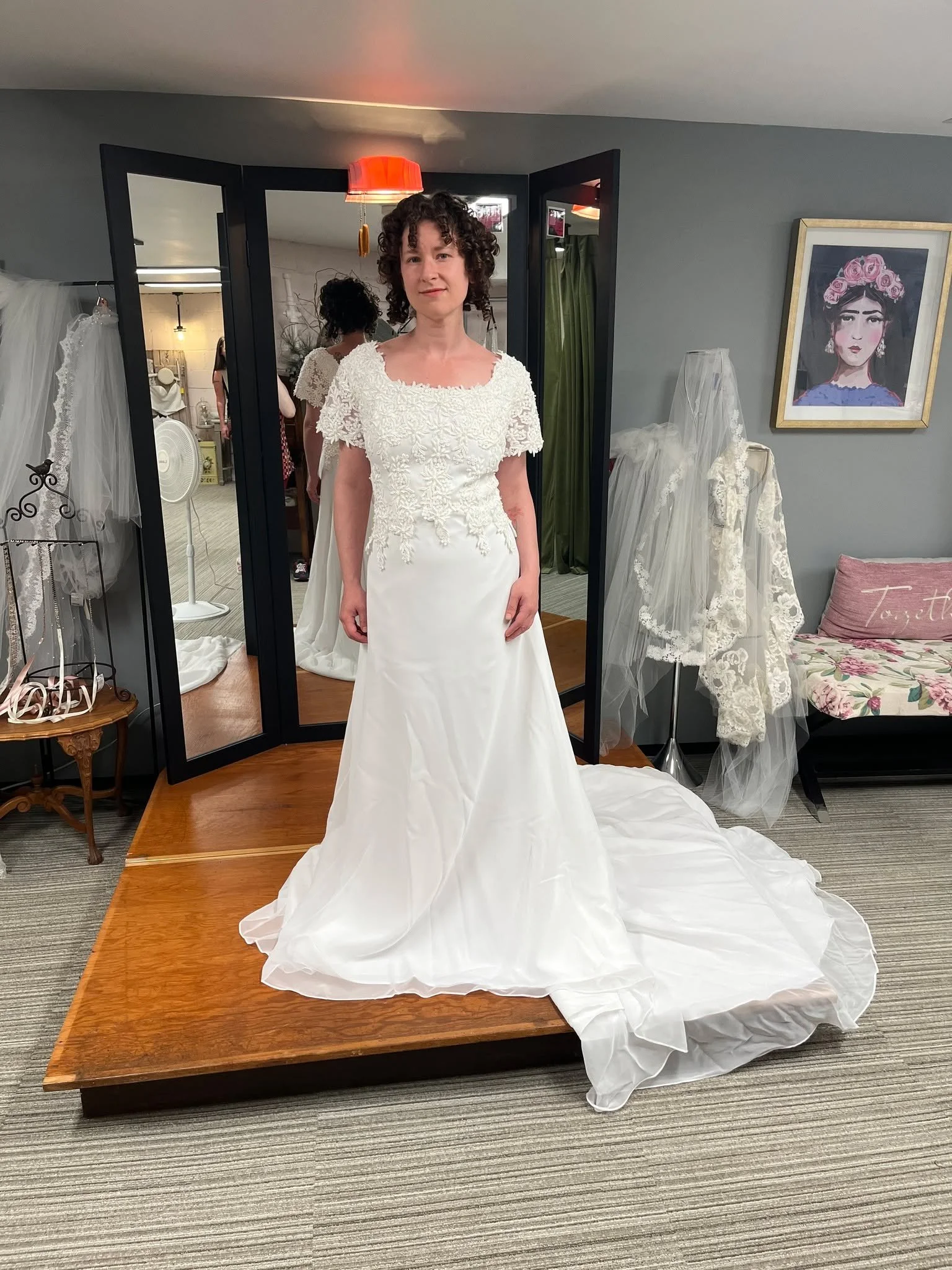 Happy Wedding Wednesday! Here's a couple more of our newer additions to BOB on our model Abigail Marcus. #brideonabudget #weddingwednesday #kismet #kismetconsignment #kismetmoment