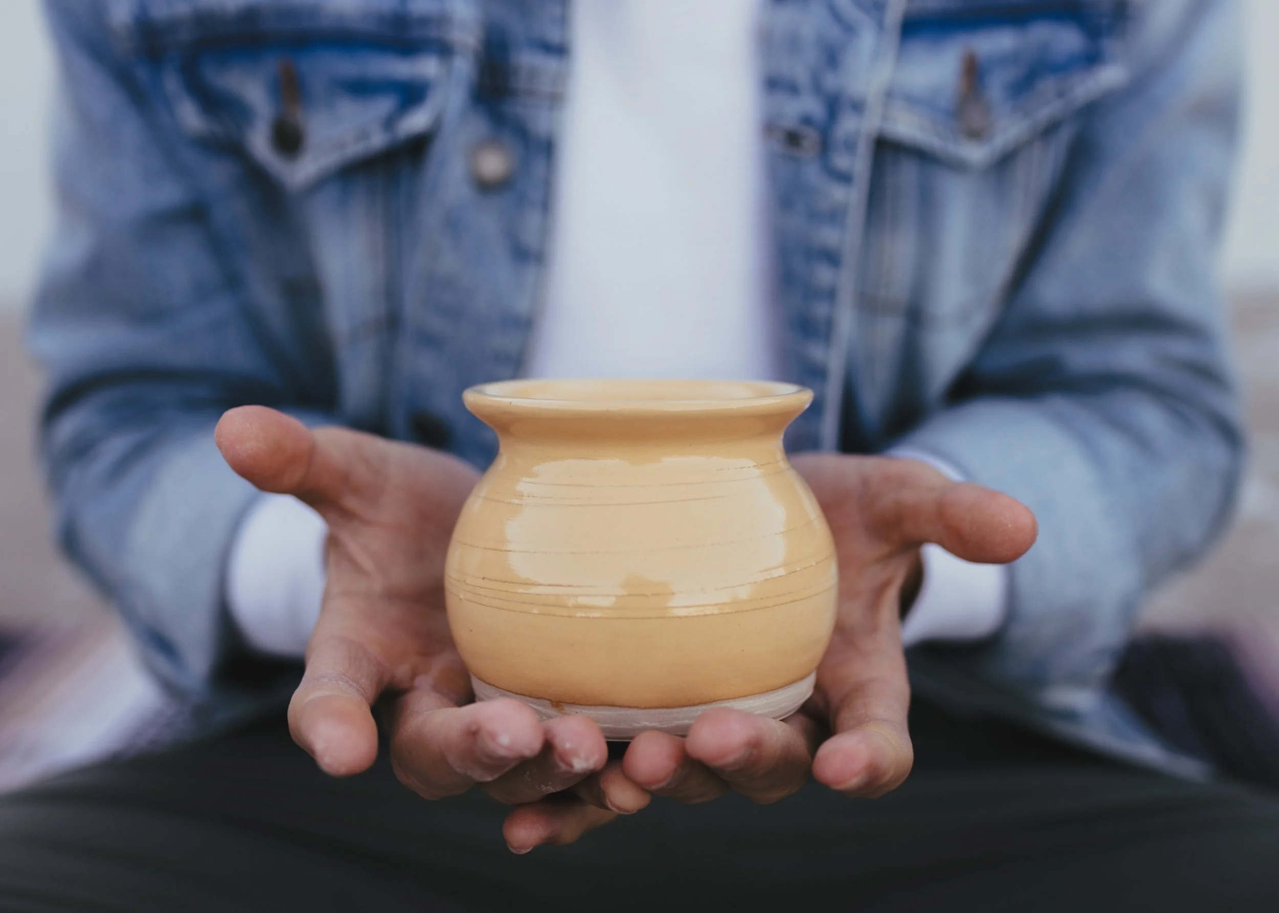 Jpwithyellowpot.stockphoto.jpg
