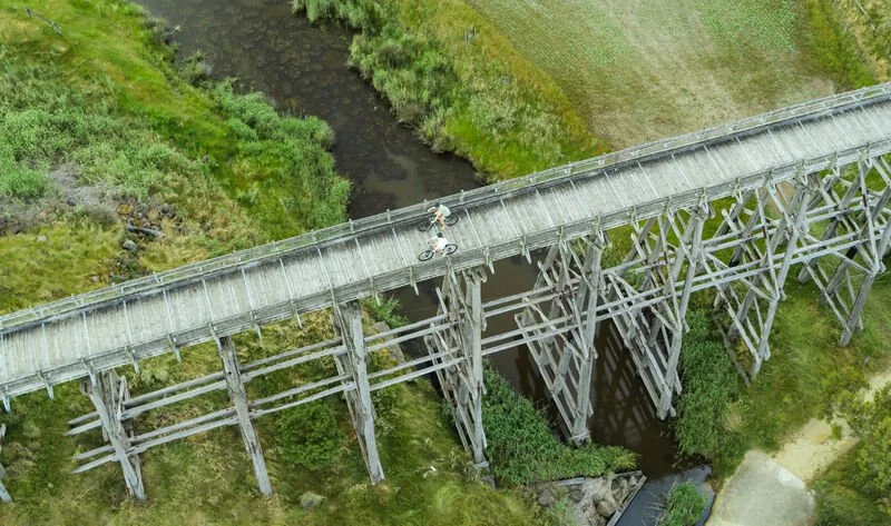 Picnic on Nimons Bridge