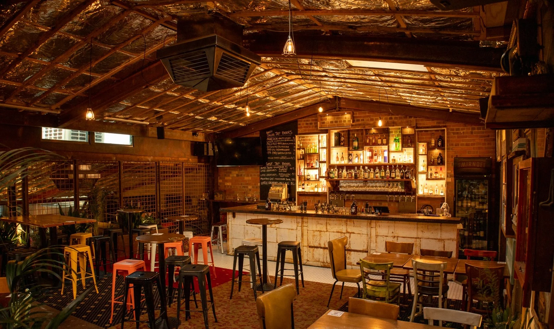 Beer &amp; Bread at Aunty Jacks