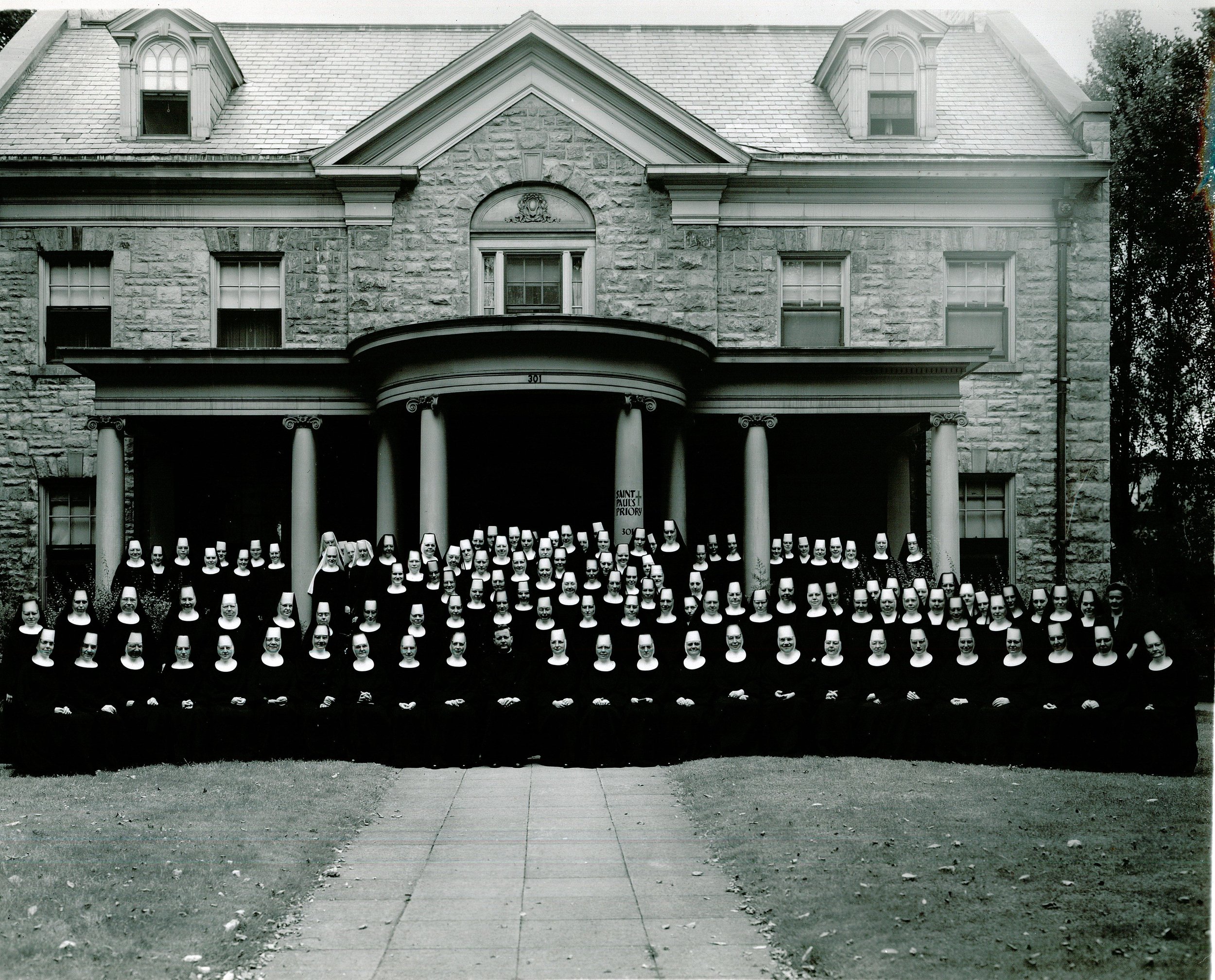 Priory 1948.jpg