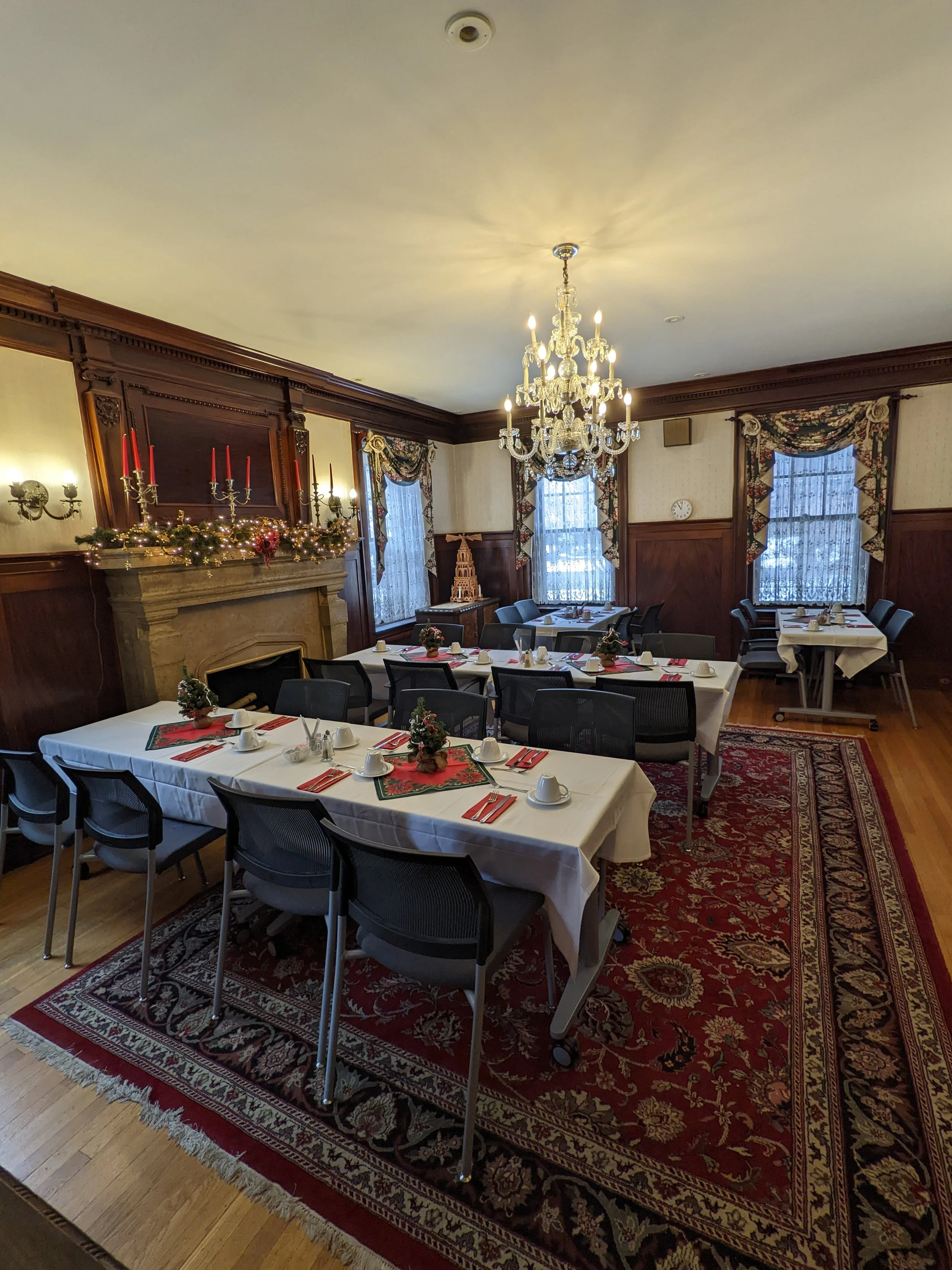 Buffet Room (Holiday) - Main Floor.jpg