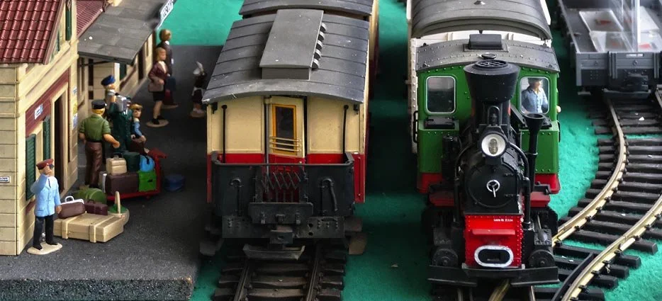 Modeleisenbahn Gruppe web.jpg