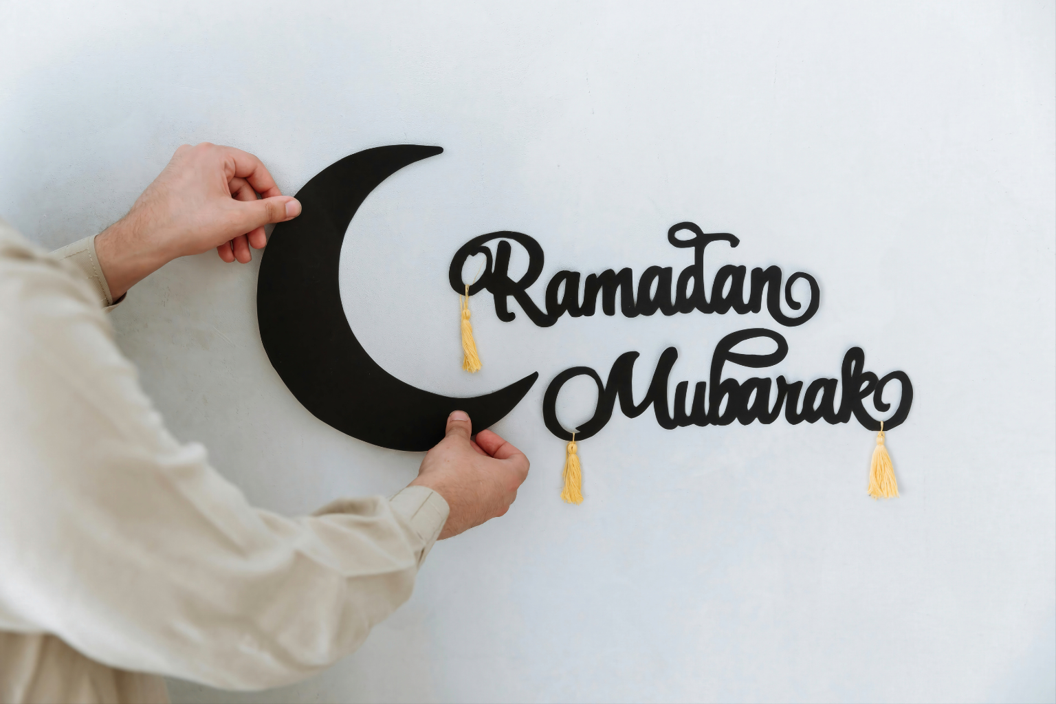 Ramadan Mubarak 2026 Wishes: Dates, Fasting Rules, Laylat al Qadr 