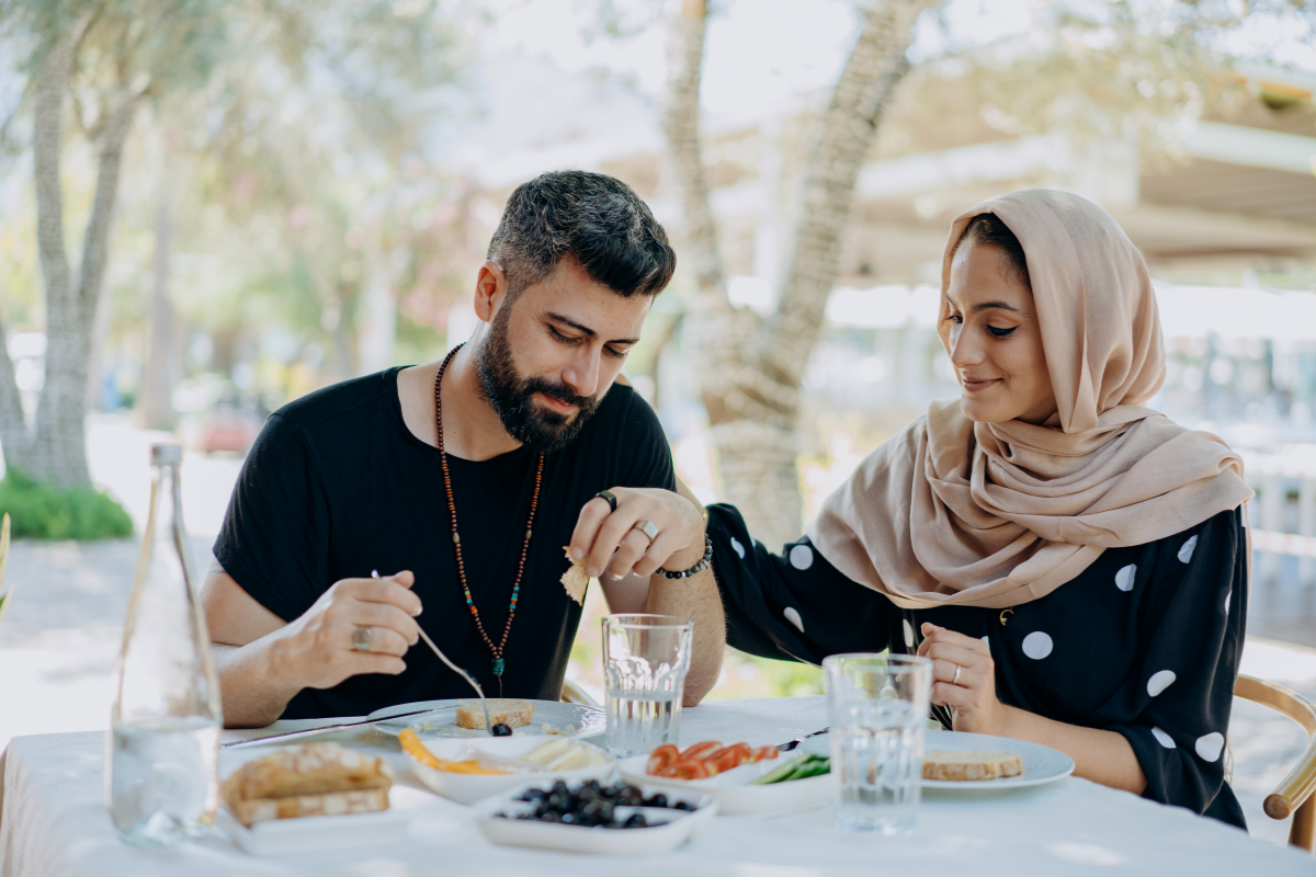 Why Can't Muslims Date: Finding Love Within Guidelines