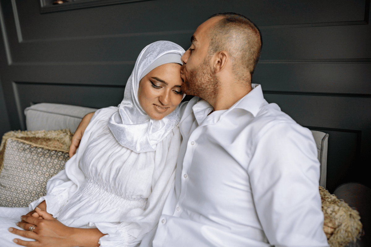 is kissing haram