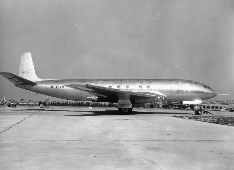  A de-Havilland Comet airliner prototype at Hatfield England. You can notice the very square shape of the windows compared to those we are used to today. This was how it was done on propeller-driven airliners of the past, but was to prove fatal in the jet age. 