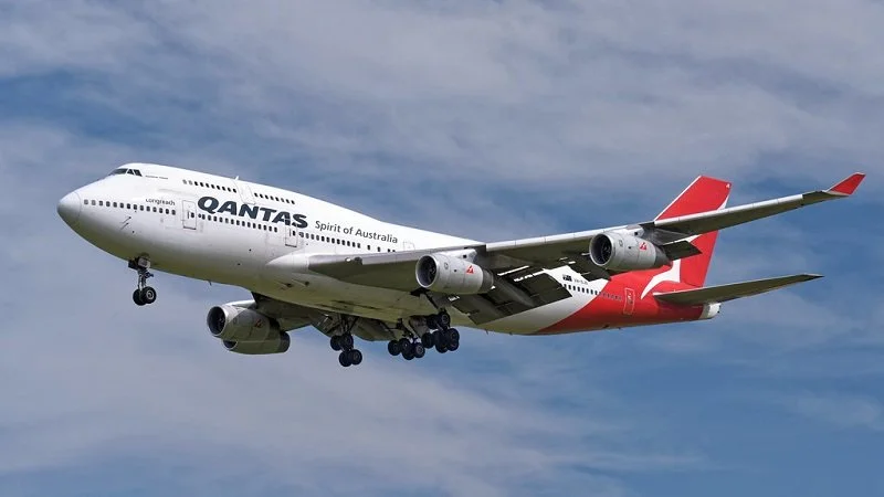  QANTAS Boeing 747-438. Once such a common site in our skies, soon to be no more. 