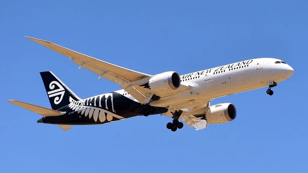  The Air New Zealand  Boeing 787-9  will be the tool of choice when Air New Zealand opens its new long-range route, from Auckland to New York in 2020. The 787 is one of the new breeds of giant twin jets using composite materials in their construction which offers greater strength at lower weights. This is the great enabler for ultra-long-range routes. 