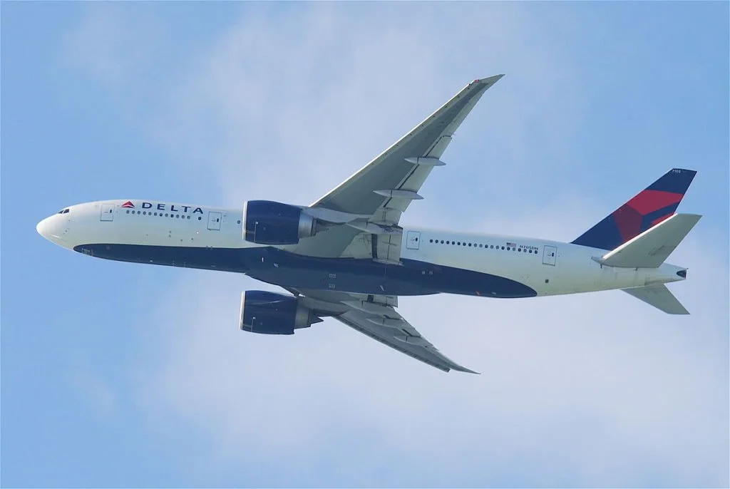  Delta flies one of the world's longest non-stop routes from Johannesburg to Atlanta which takes around 16 and a half hours using the trusty Boeing 777-200LR. Shortly we should be seeing the newer  Boeing 777X,  which will come out in a 777-8 and 777-9 variant. 