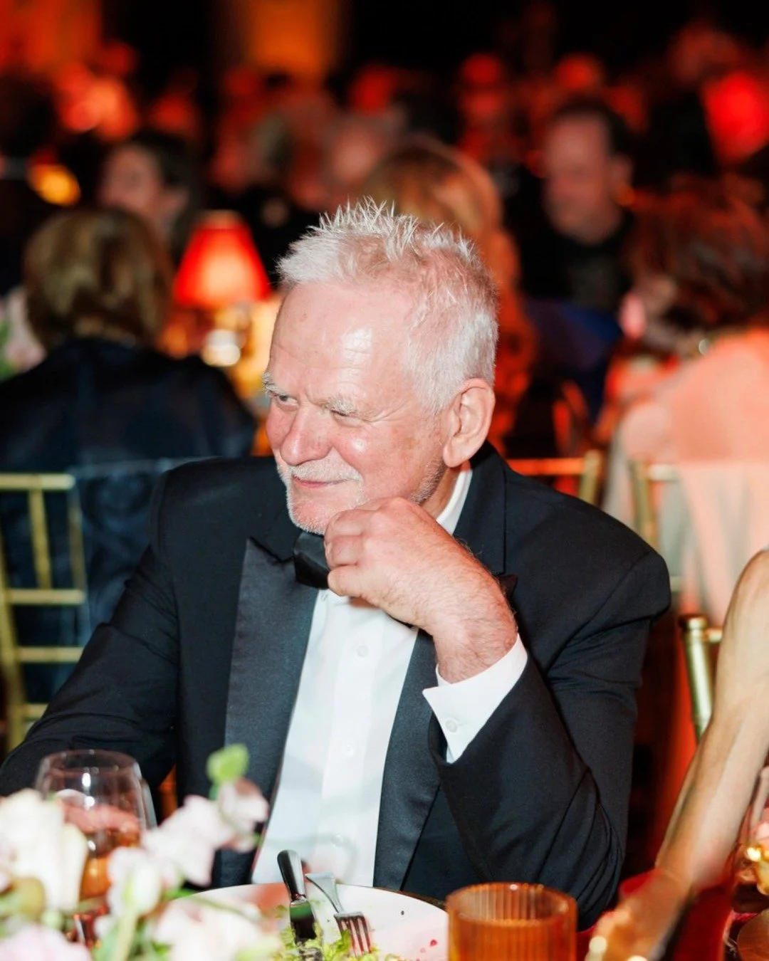At the Fine Arts Museums of San Francisco&rsquo;s Annual Gala, Andy Goldsworthy was honored for a practice that continues to shape how we understand art in relation to place, time, and natural systems.

The evening brought together artists, instituti