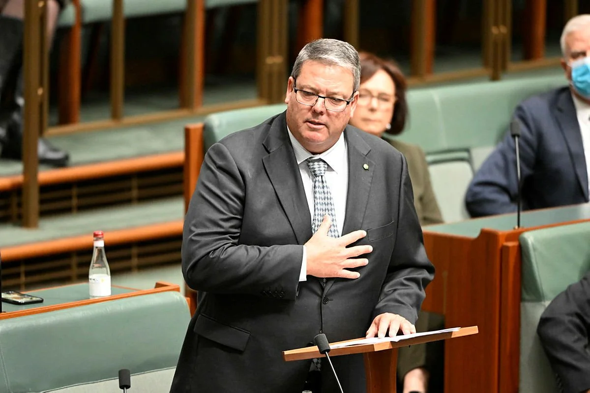 Energy Bill Will Hurt Australians