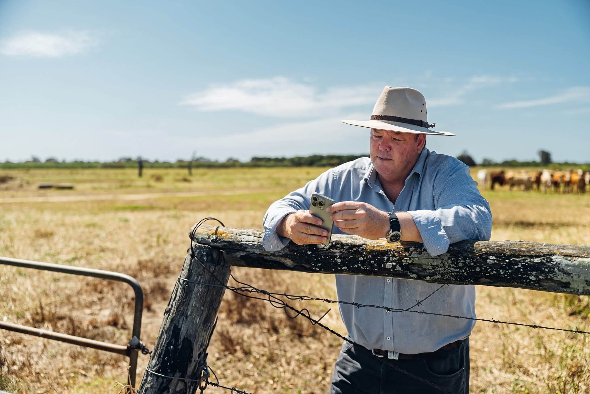 CALLS TO IMPROVE MOBILE BLACKSPOTS