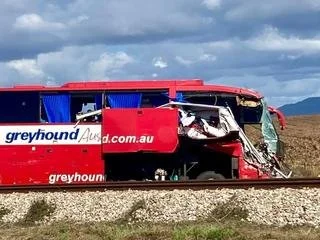 40 LIVES LOST ON NORTH QUEENSLAND ROADS