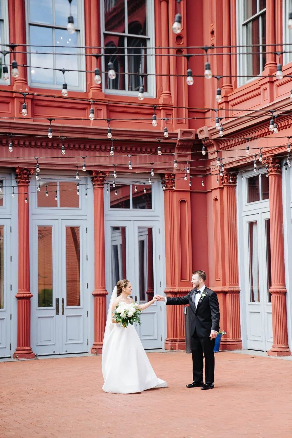 elegant-summer-baltimore-wedding-1840s-plaza-love-life-images 0026.JPG