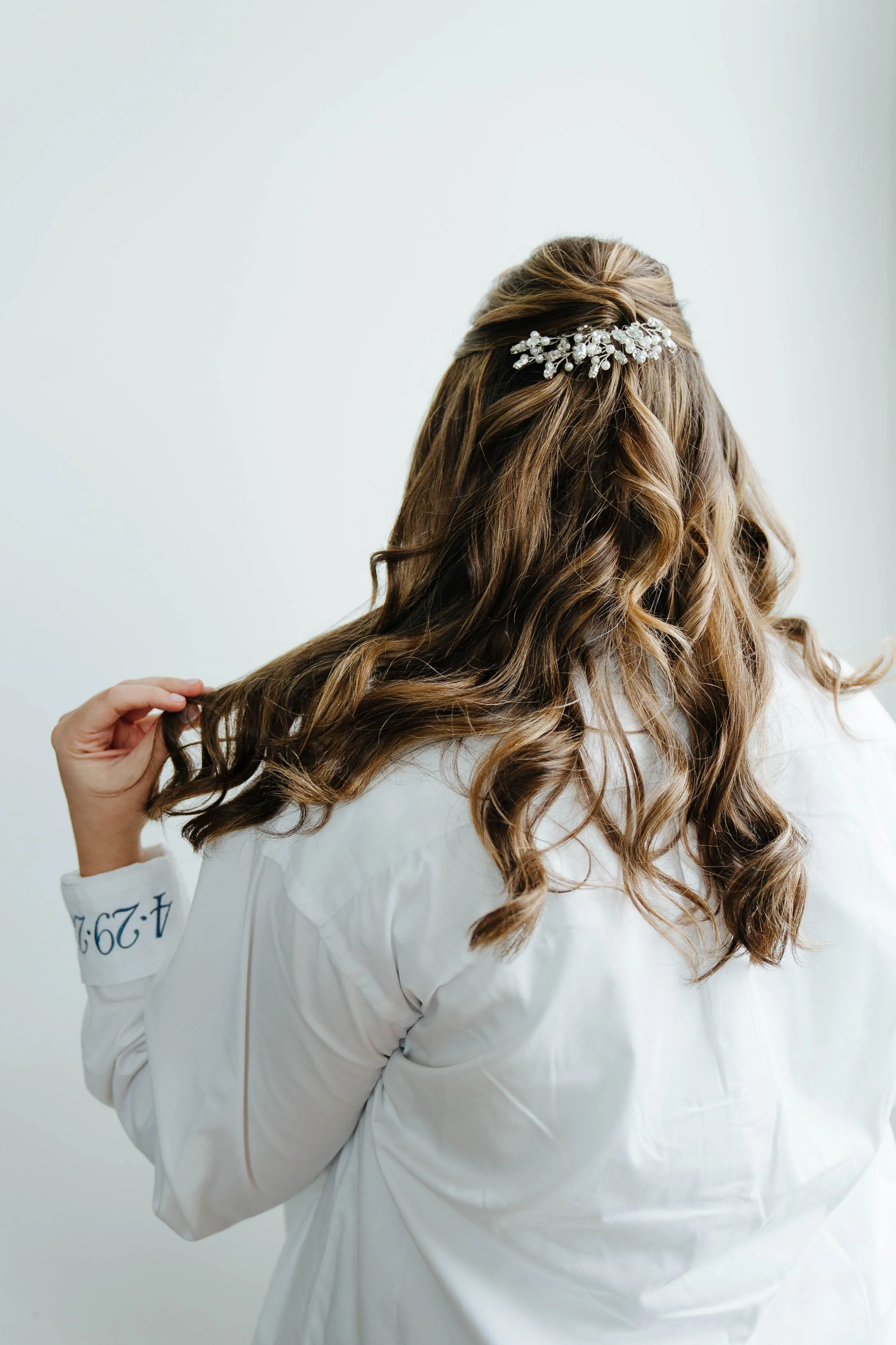 elegant-spring-washington-dc-wedding-arena-stage-love-life-images-02.jpg