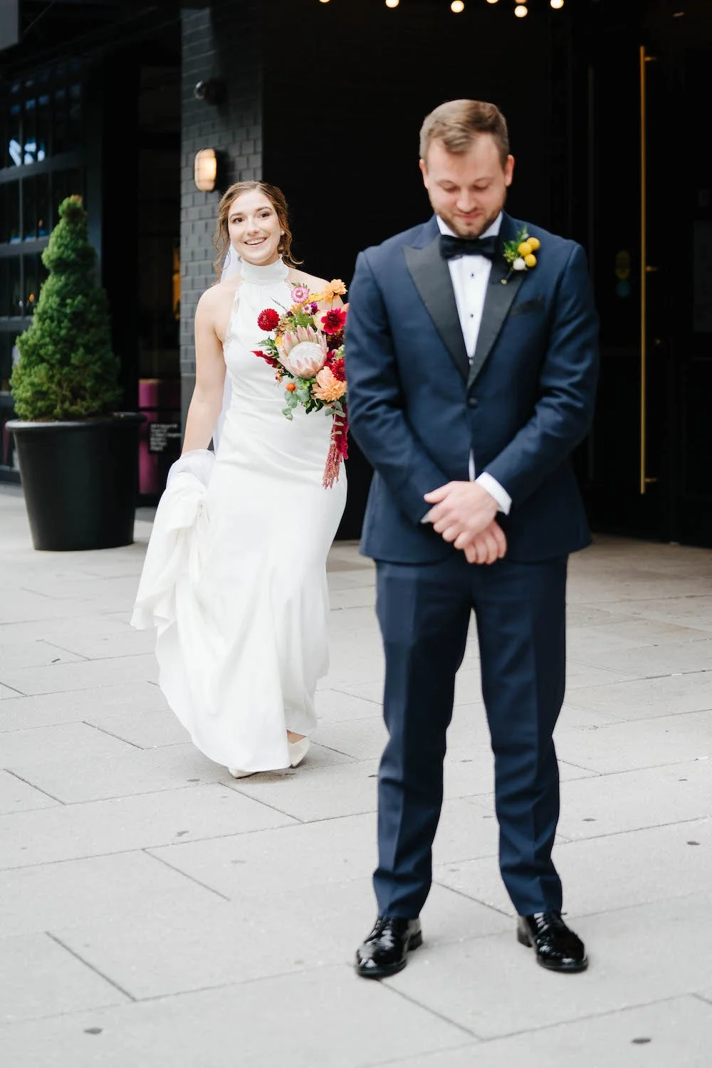 colorful-modern-wedding-longview-gallery-washington-dc-love-life-images-10.jpg