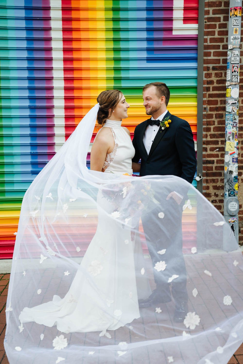 colorful-modern-wedding-longview-gallery-washington-dc-love-life-images-26.jpg
