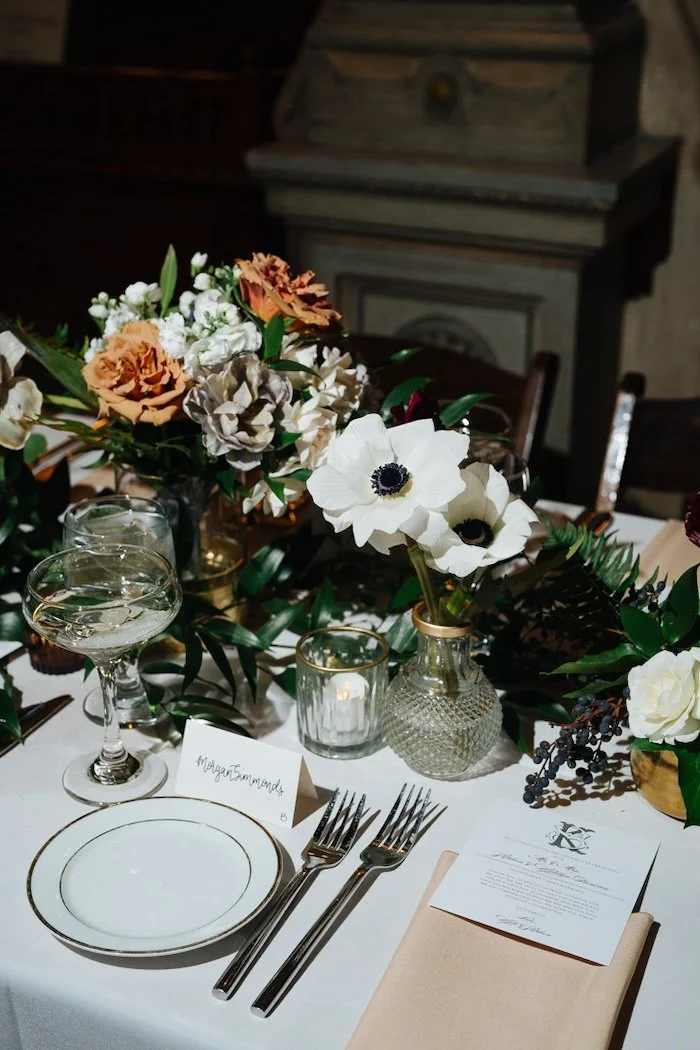 elegant-chic-winter-wedding-peabody-library-baltimore-love-life-images 041.JPG