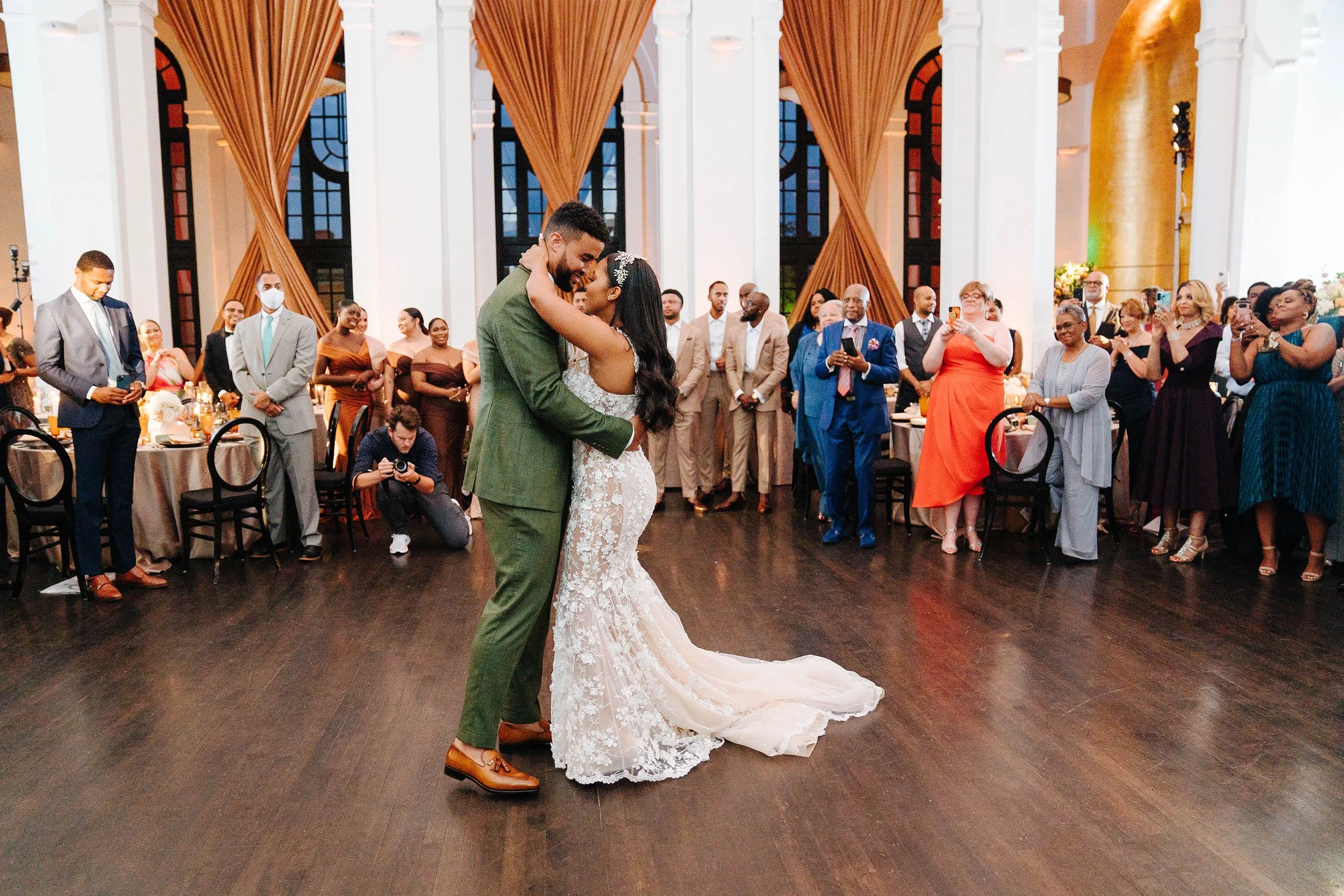 Sagamore Pendry Baltimore Wedding Photos 1563.jpg