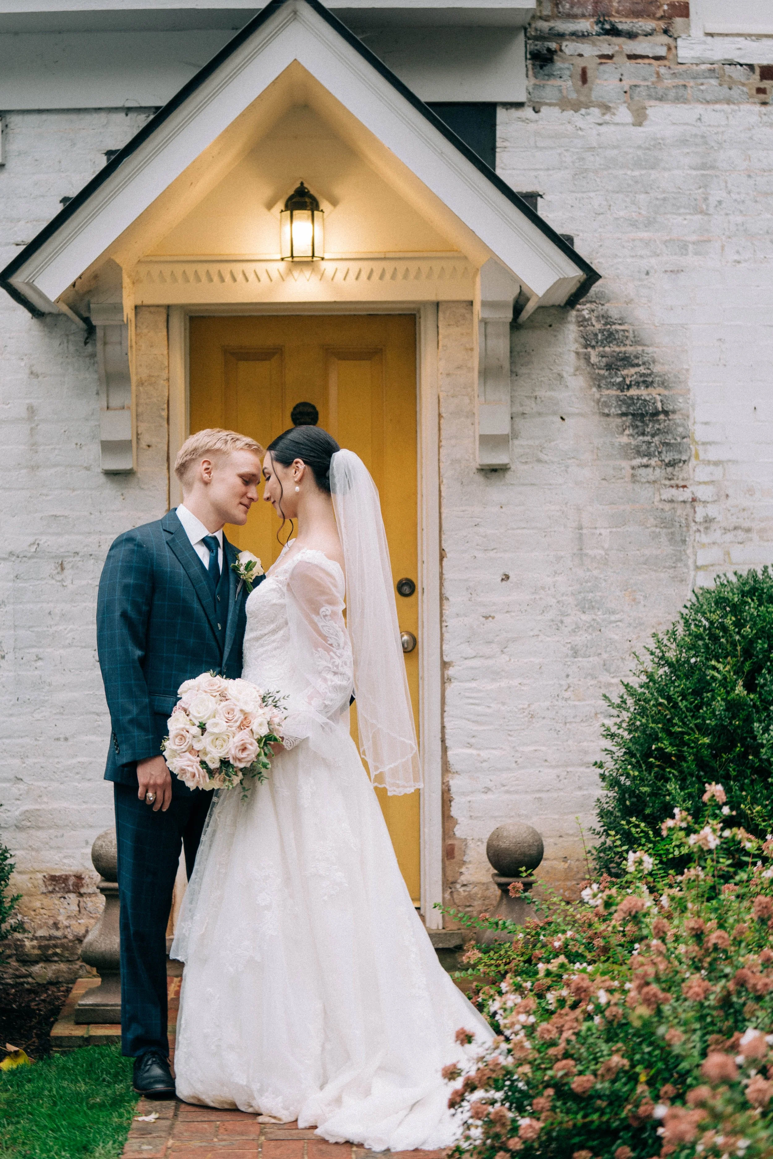 romantic outdoor wedding photo 0081.jpg