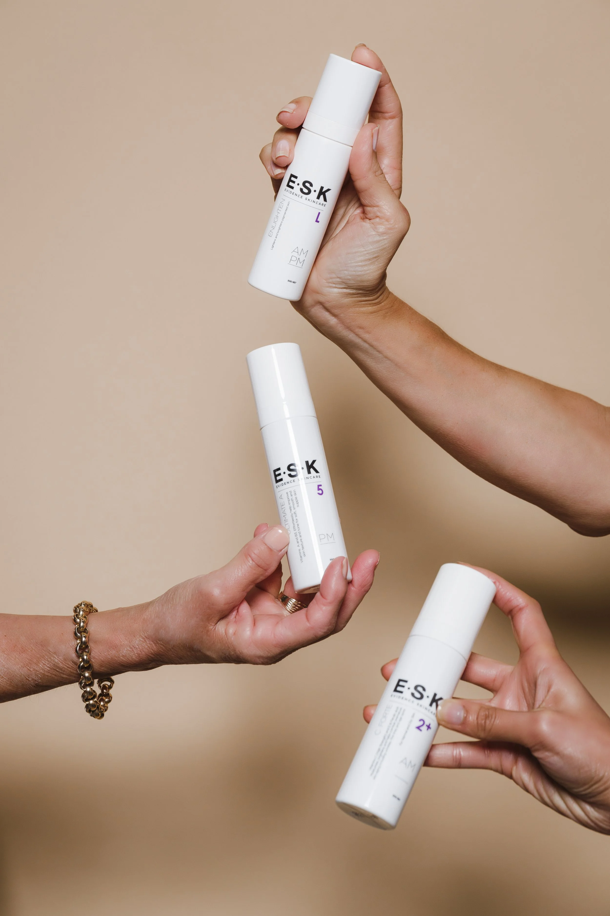 Copy of ESK 202245380.jpg