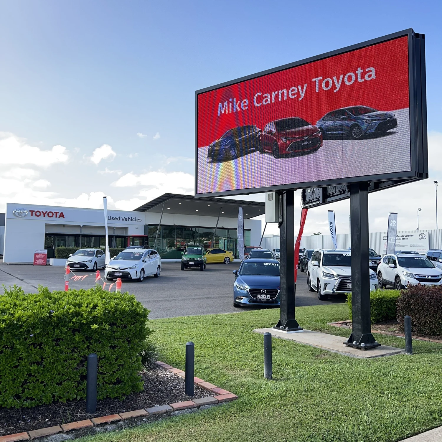 Helloworld Led Sign Products — One World LED