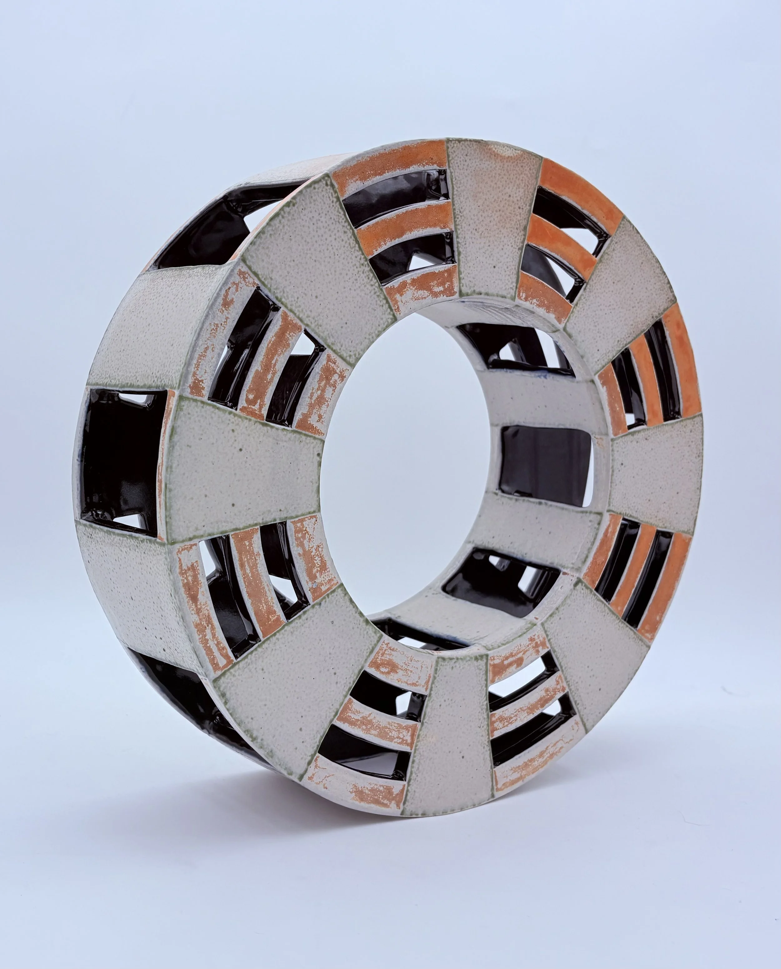 Lever_Sophie_StainII_Stoneware_13%22 x 4%22 x 13%22.jpg