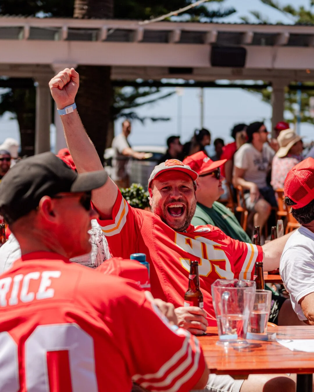 This is how you do Super Bowl Monday 🏈🍻

Live &amp; loud at Coogee Bay Hotel with NRL legends, cold Buds and game-day feasts.
Reserved seats from $39pp or go bottomless from $199pp.

Tickets almost gone - don&rsquo;t miss out.