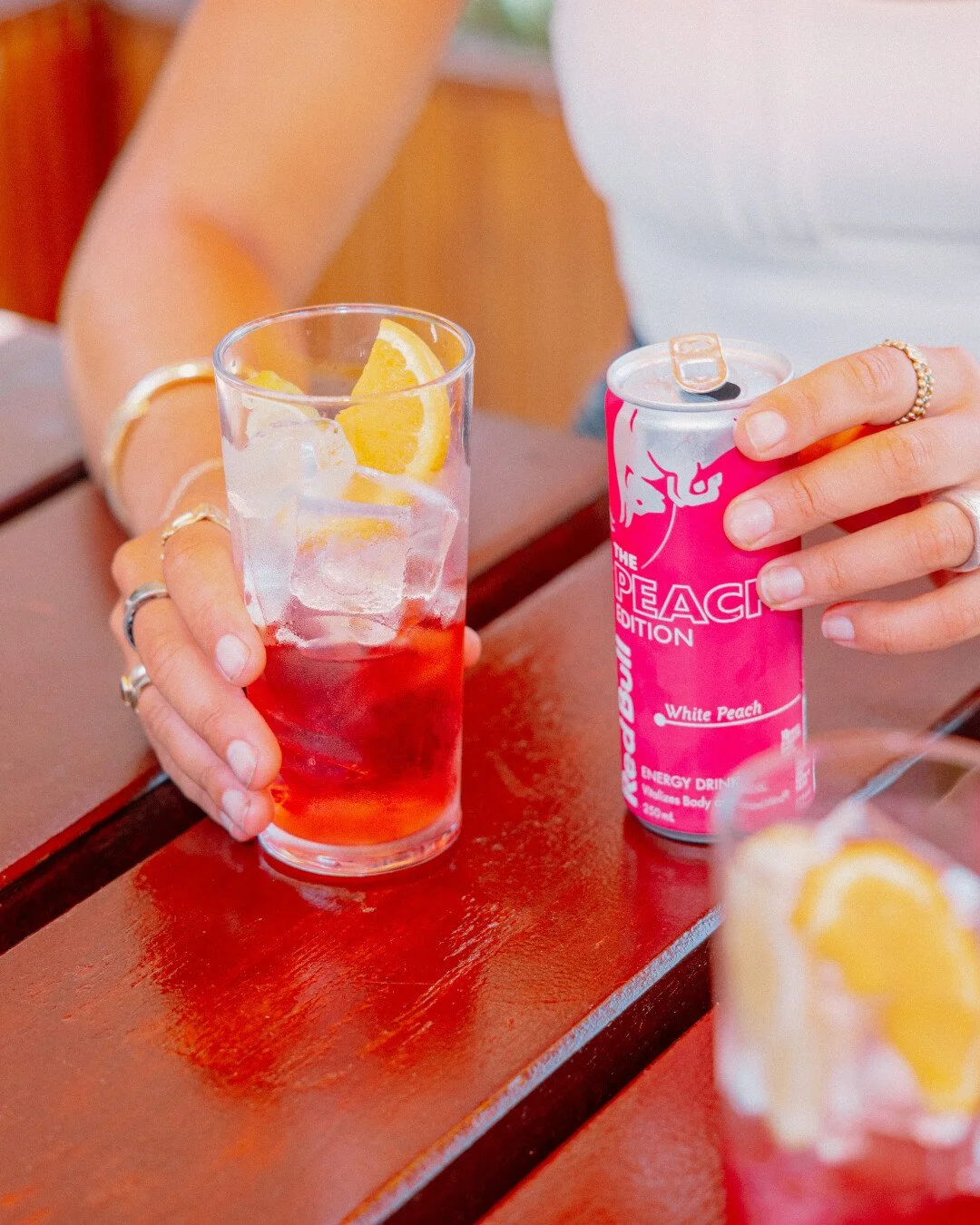 ☀️ Summer vibes unlocked!  We&rsquo;ve teamed up with @redbullau to bring you their White Peach Summer Edition - think juicy white peach, zesty citrus peel &amp; subtle floral flavours 🍑✨

Sip it your way in The Garden this Feb:
🍹 Red Bull White Pe