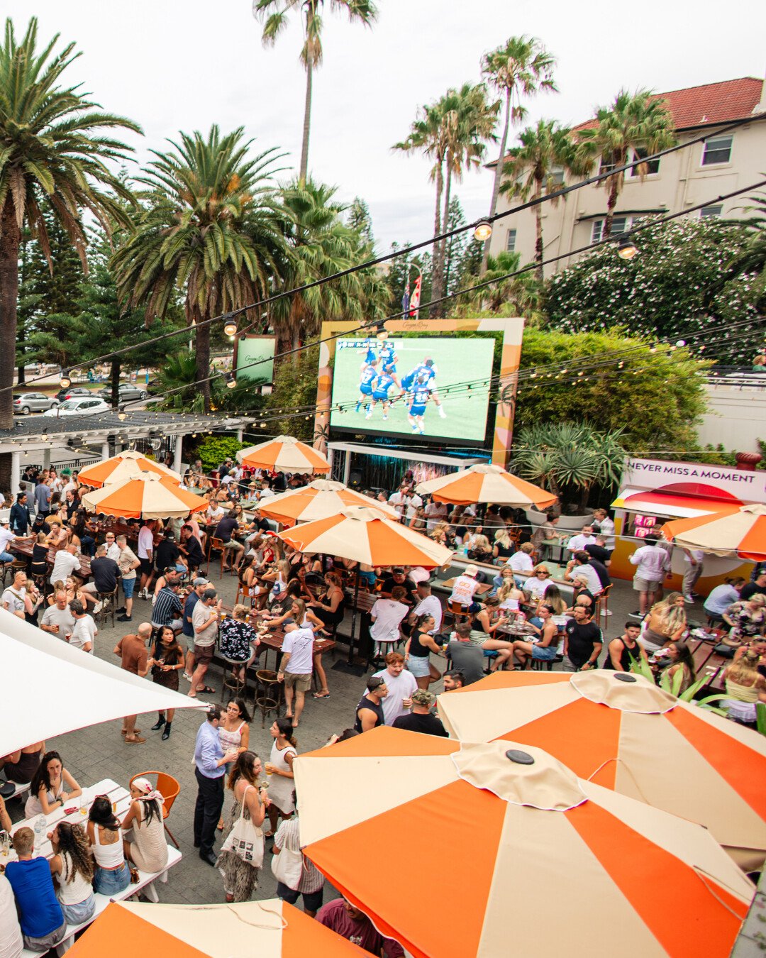 Day to night in The Garden at Coogee Bay Hotel 🌴