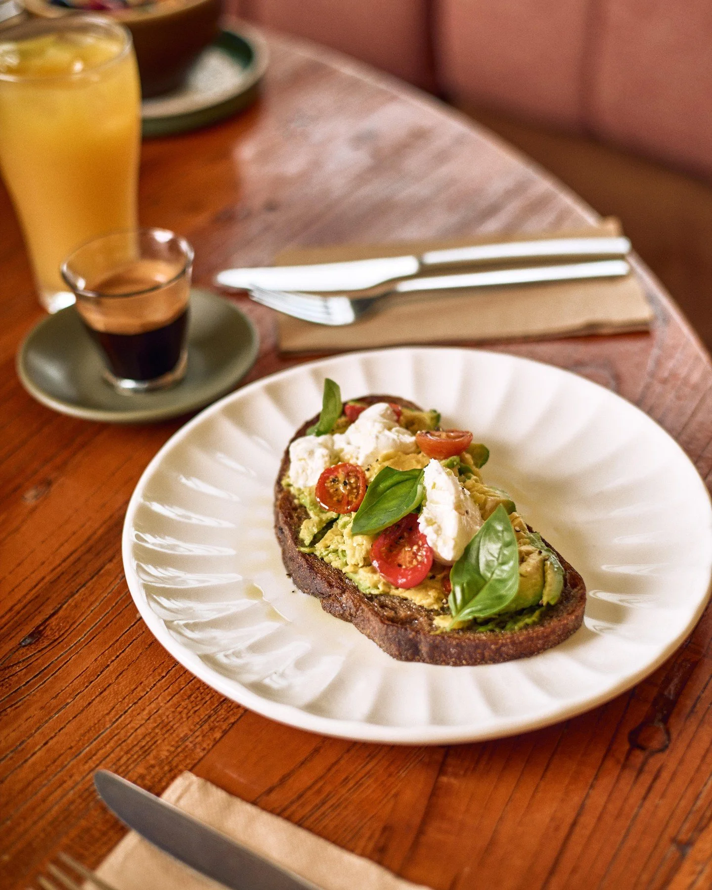 Start your weekend the right way. 🌅Join us for brekkie by the coast until 11am every day.