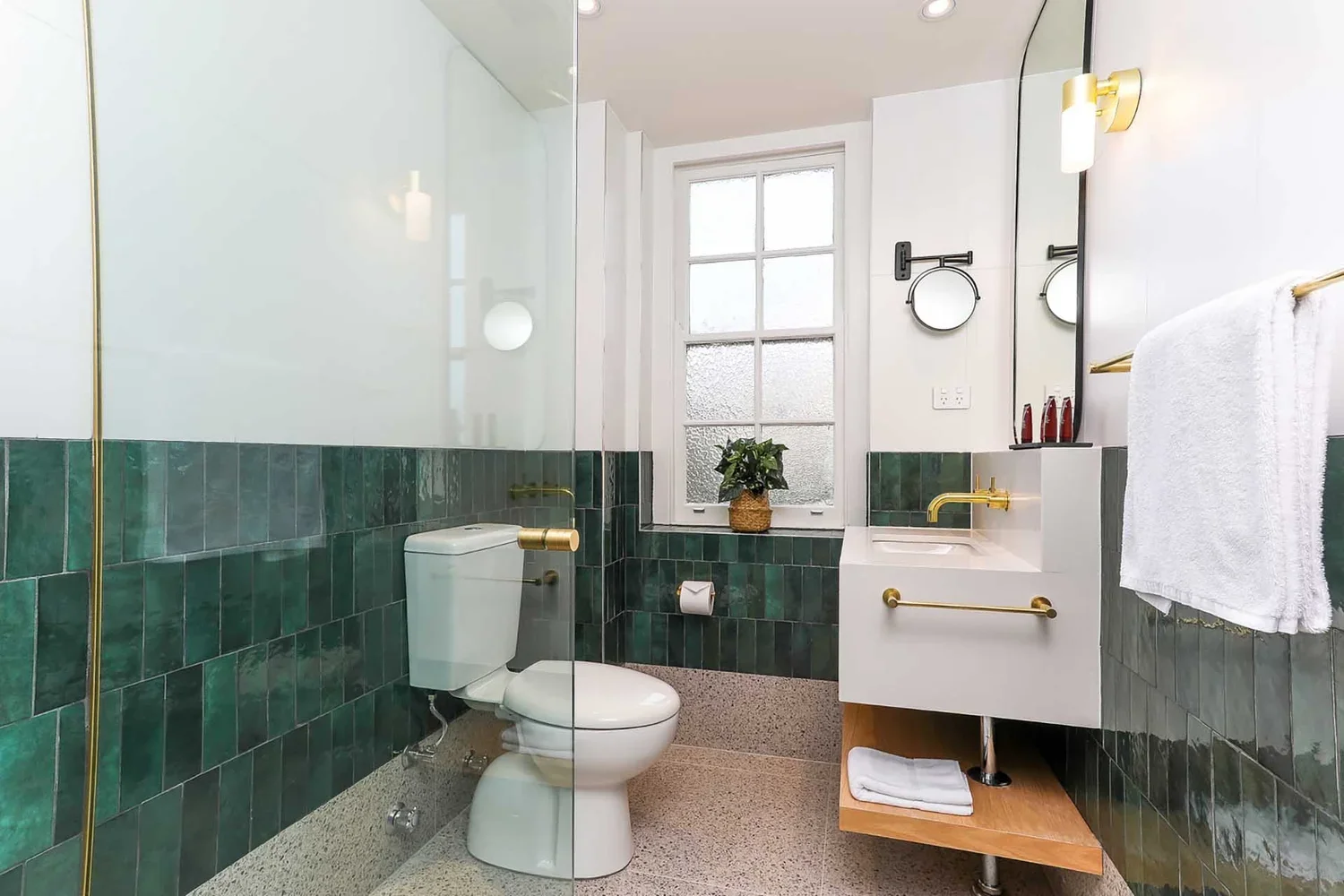 CBH-COOGEE-BAY-ACCOMMODATION-BEACH-ROOMS-3 (1).webp