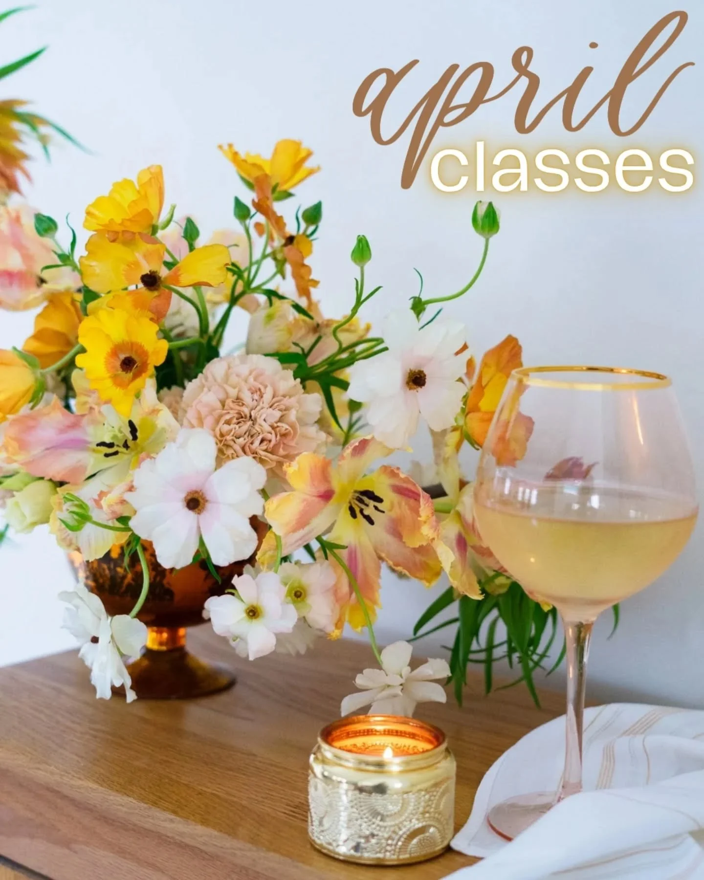 Spring is finally here &amp; I've got 2 new venues in store for you! Watch your lettering skills bloom this April ✒️🌷🥂

 ☕🍸 Tue 4/2 @ 6:30-8pm at @brewologyri @brewbynightri

Brewology Cafe/Lounge is a coffee shop by day that turns into a bar at n