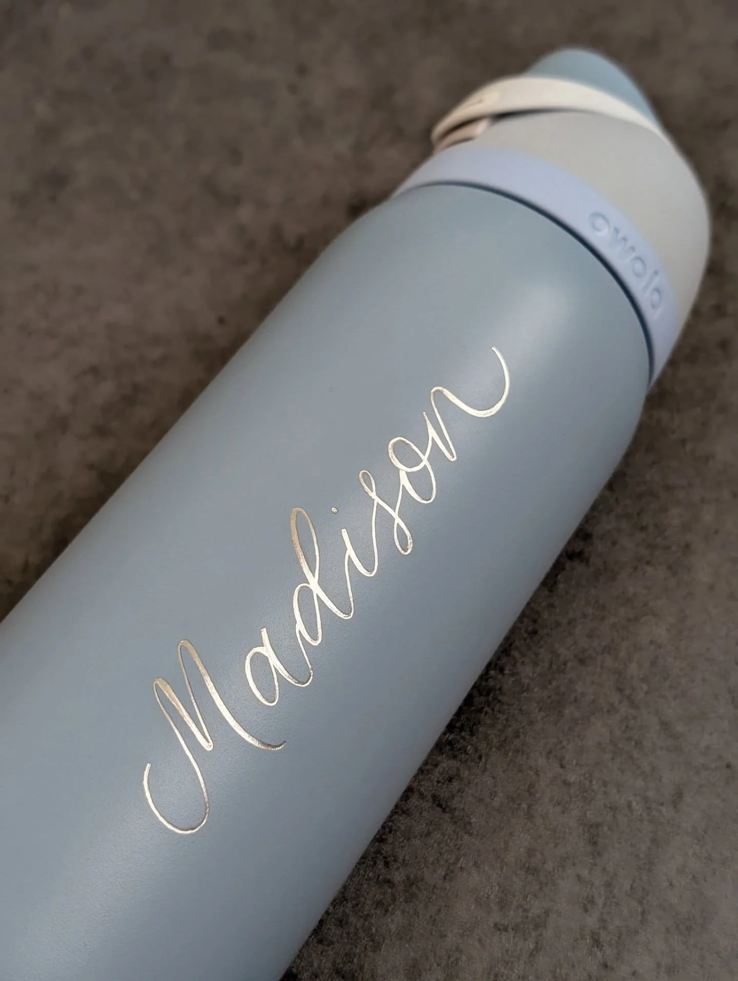 Best tip for staying hydrated? Give your emotional support water bottle a glow up💧😉✨
.
.
.
Emotional support water bottle, Owala, hand engraved, engraved tumbler, custom water bottle, RI engraver, calligraphy engraving, gift
.
#emotionalsupportwate