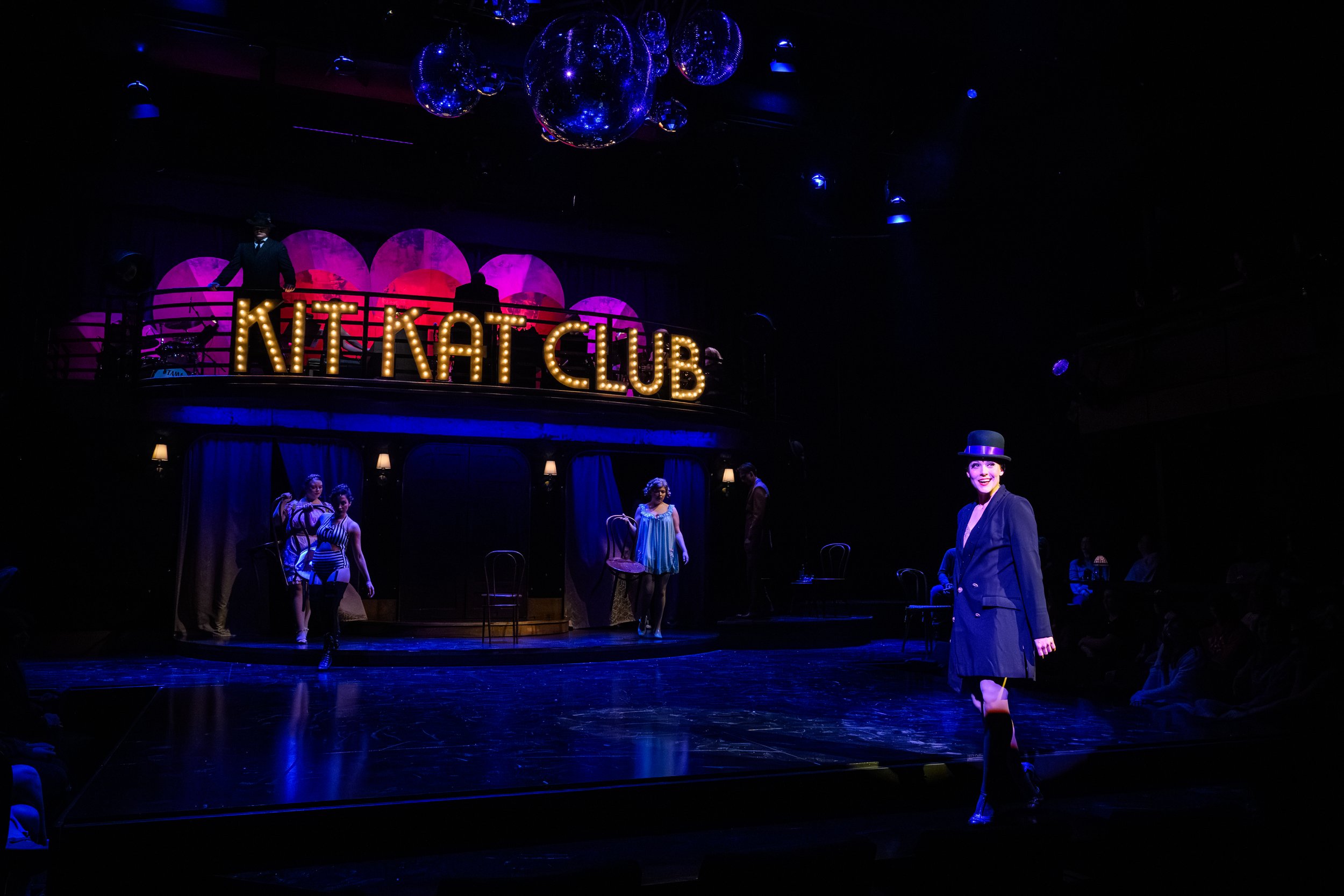 Cabaret-125.jpg