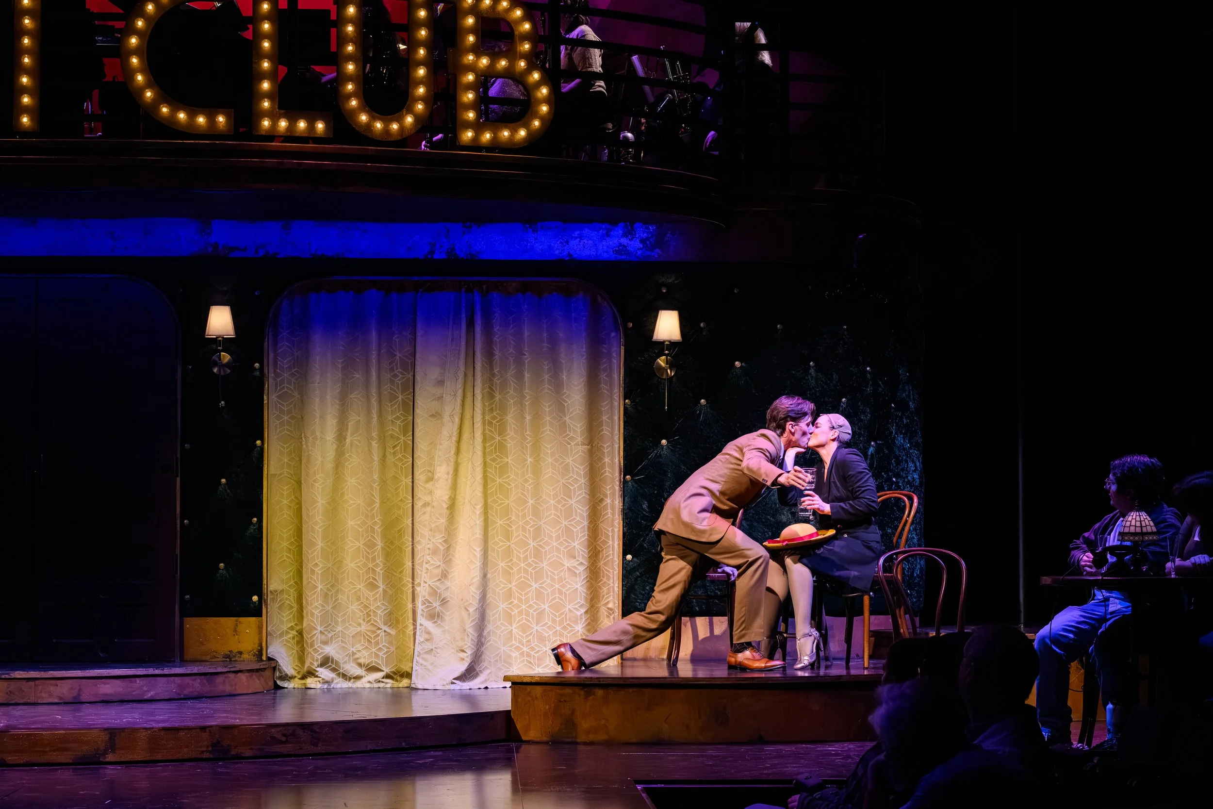 Cabaret-120.jpg