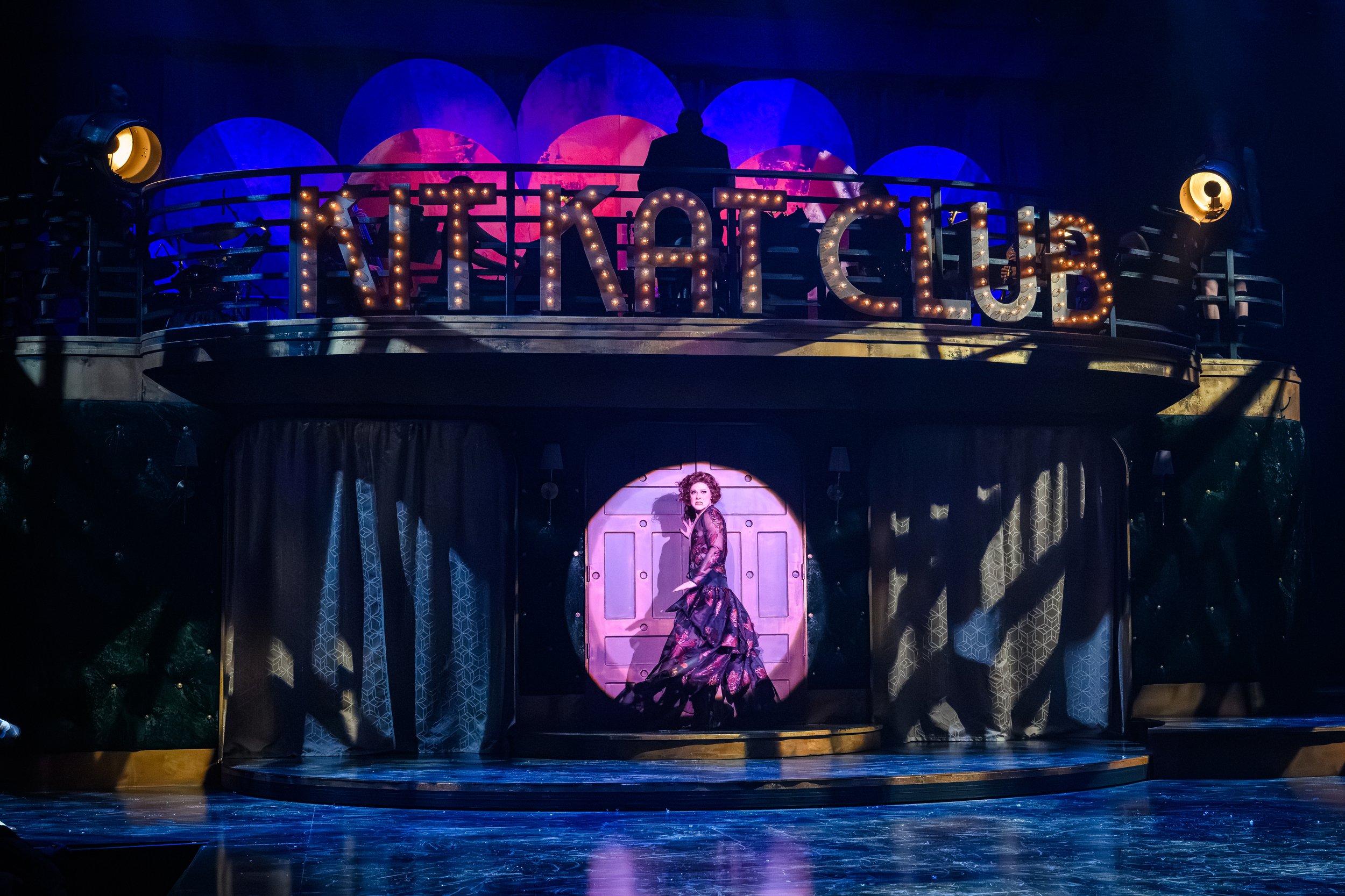 Cabaret-360.jpg