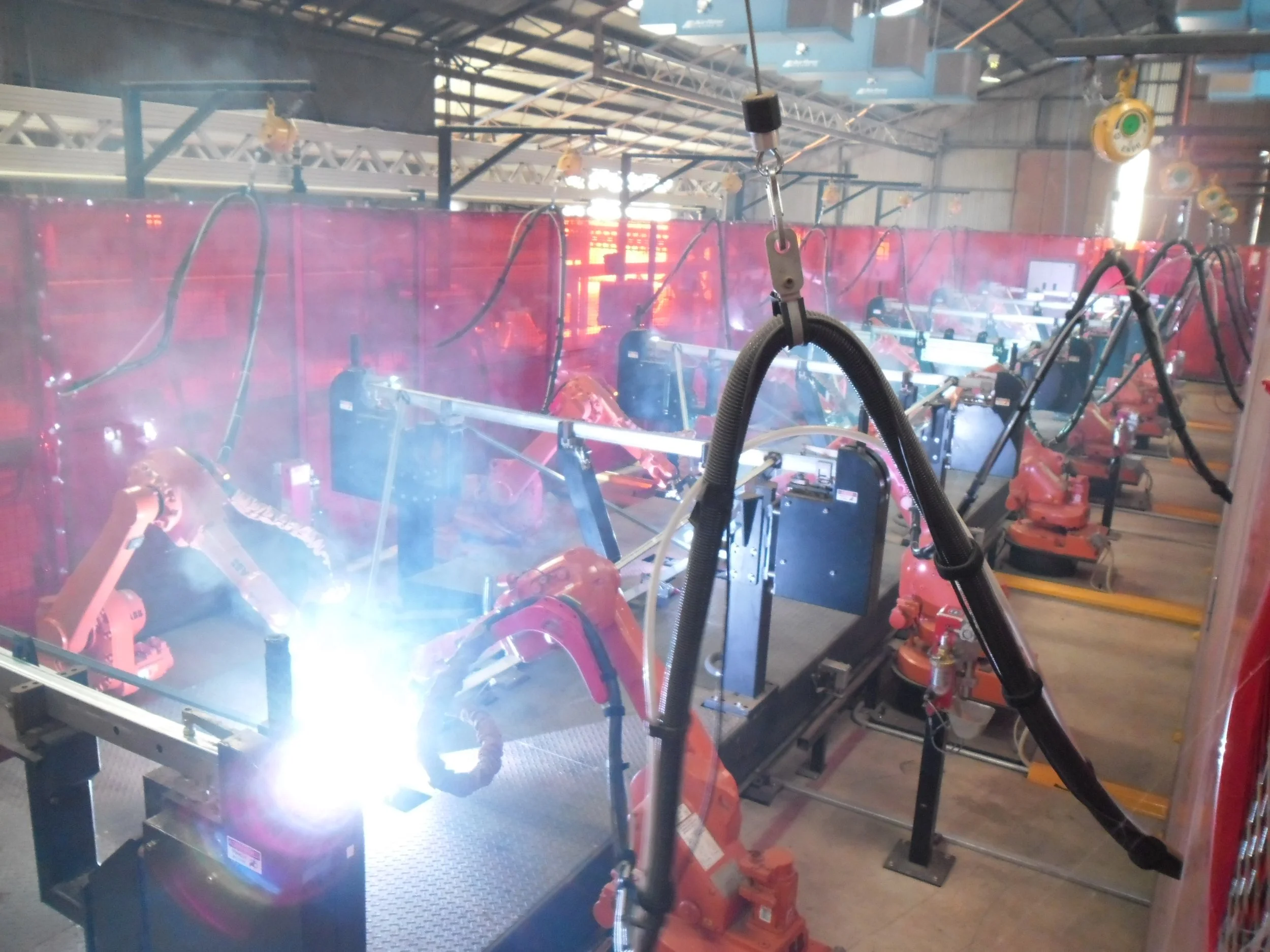 ABB welding robots with seperate power sources