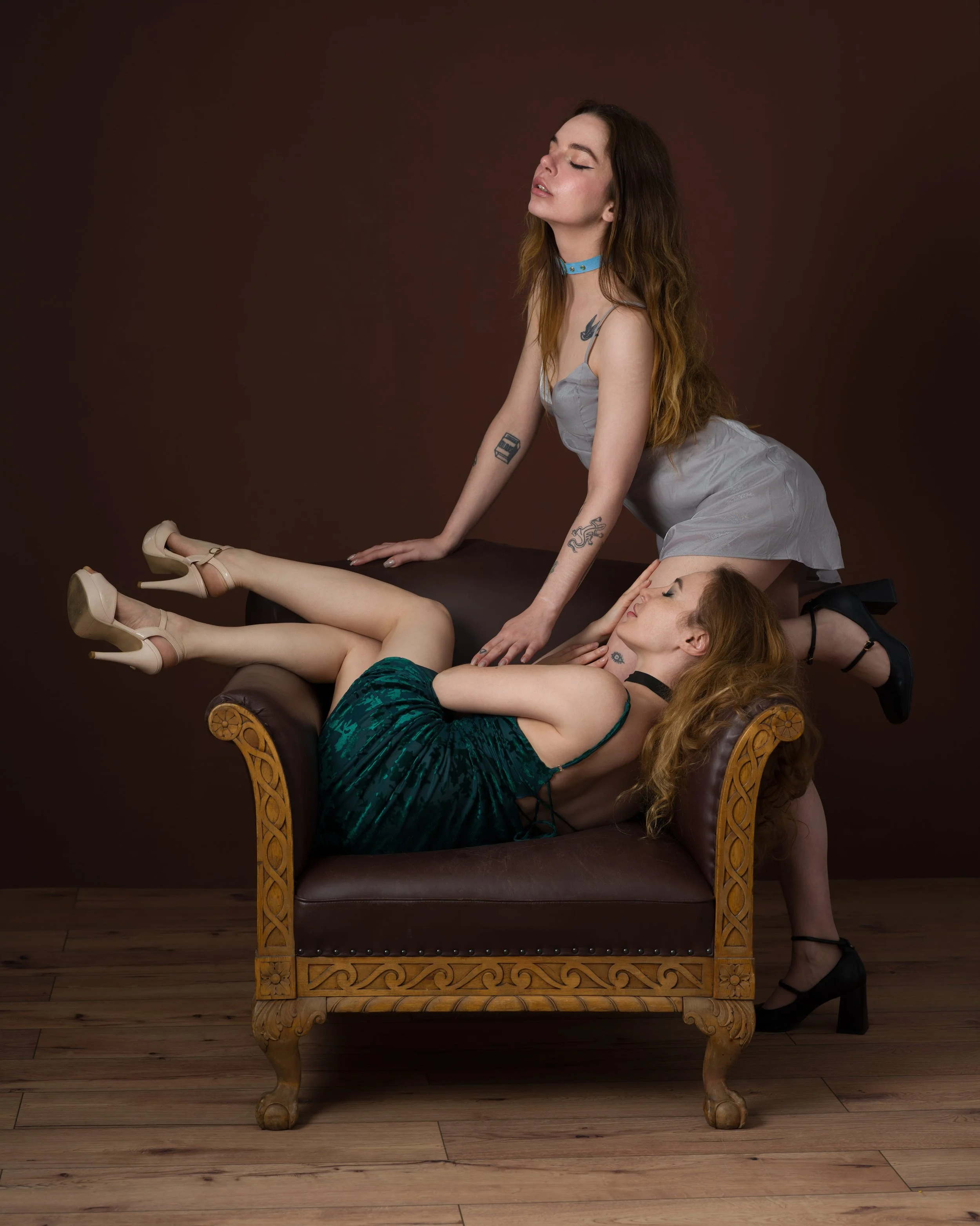 With elvirasusse.com, photo by Frank Schneider