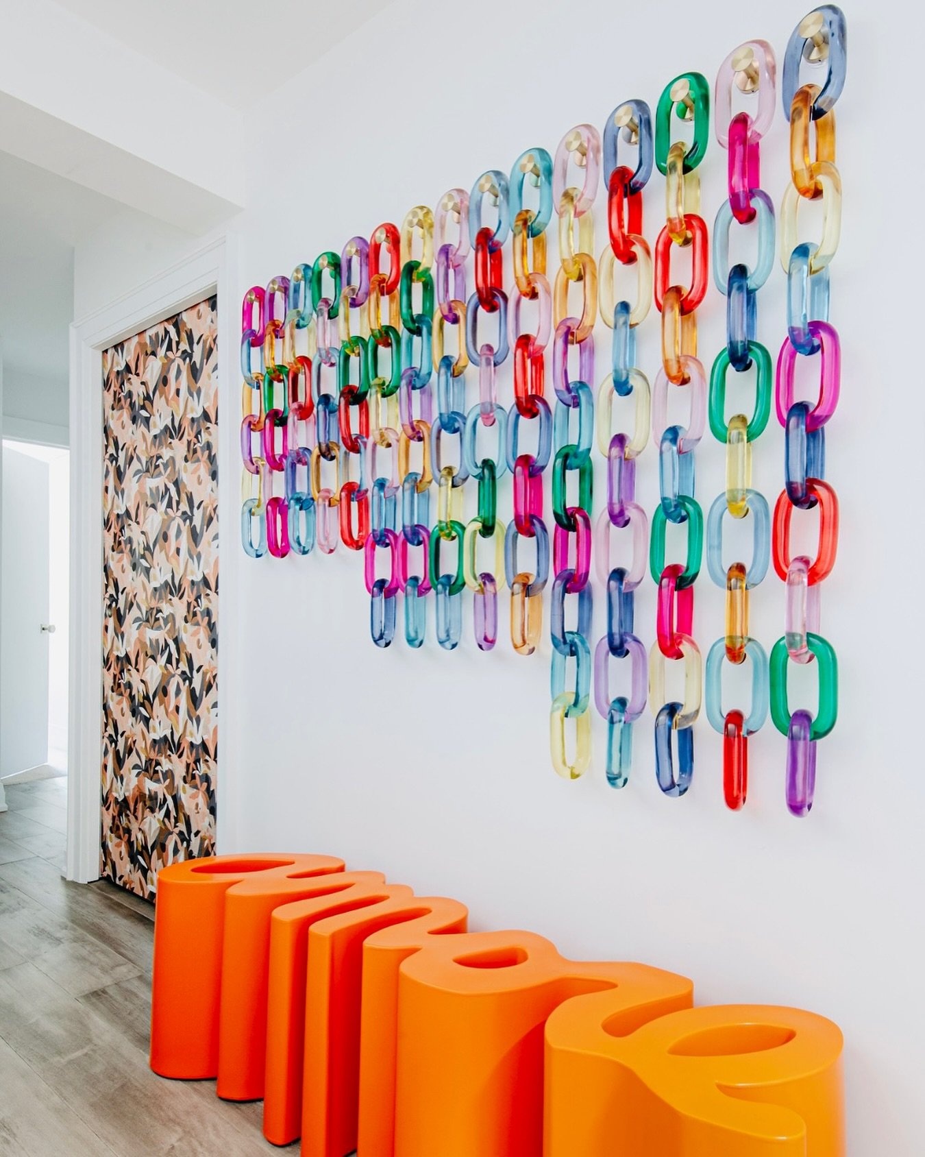 B O L D  C H O I C E S

Never be afraid to take a chance on something you love, especially if it&rsquo;s incredible furniture and art (but we&rsquo;re not biased at all!)

 

 

📸 @mike_chajecki