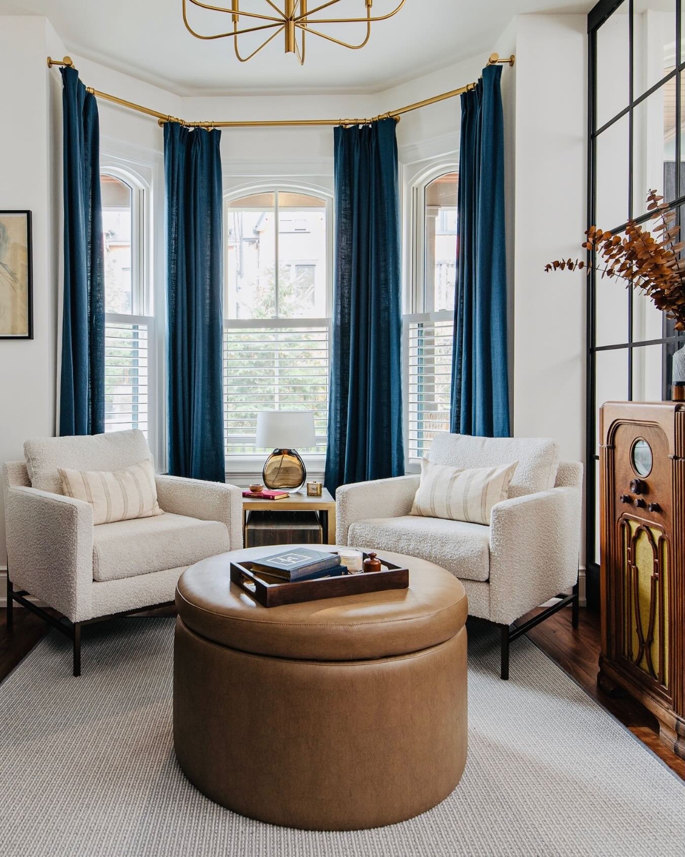 T H E  R E E L  S T A R

Our Wellesley Project was featured in one of our recent reels and is always a crowd pleaser. The space may be small, but the personality is big!  My favourite part is the character that the client&rsquo;s antique radio adds t