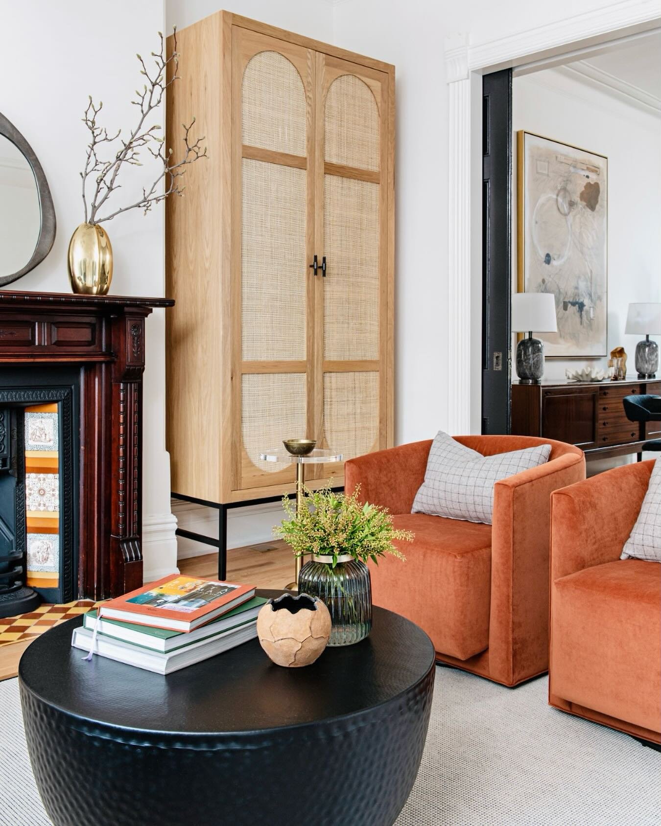 R U S T Y  H U E

In our last post, I said I wasn&rsquo;t a &ldquo;favourite colour for life&rdquo; kind of person. I might need to take that back now. A deep rusty orange just might be it. I don&rsquo;t wear it regularly (though probably should) and