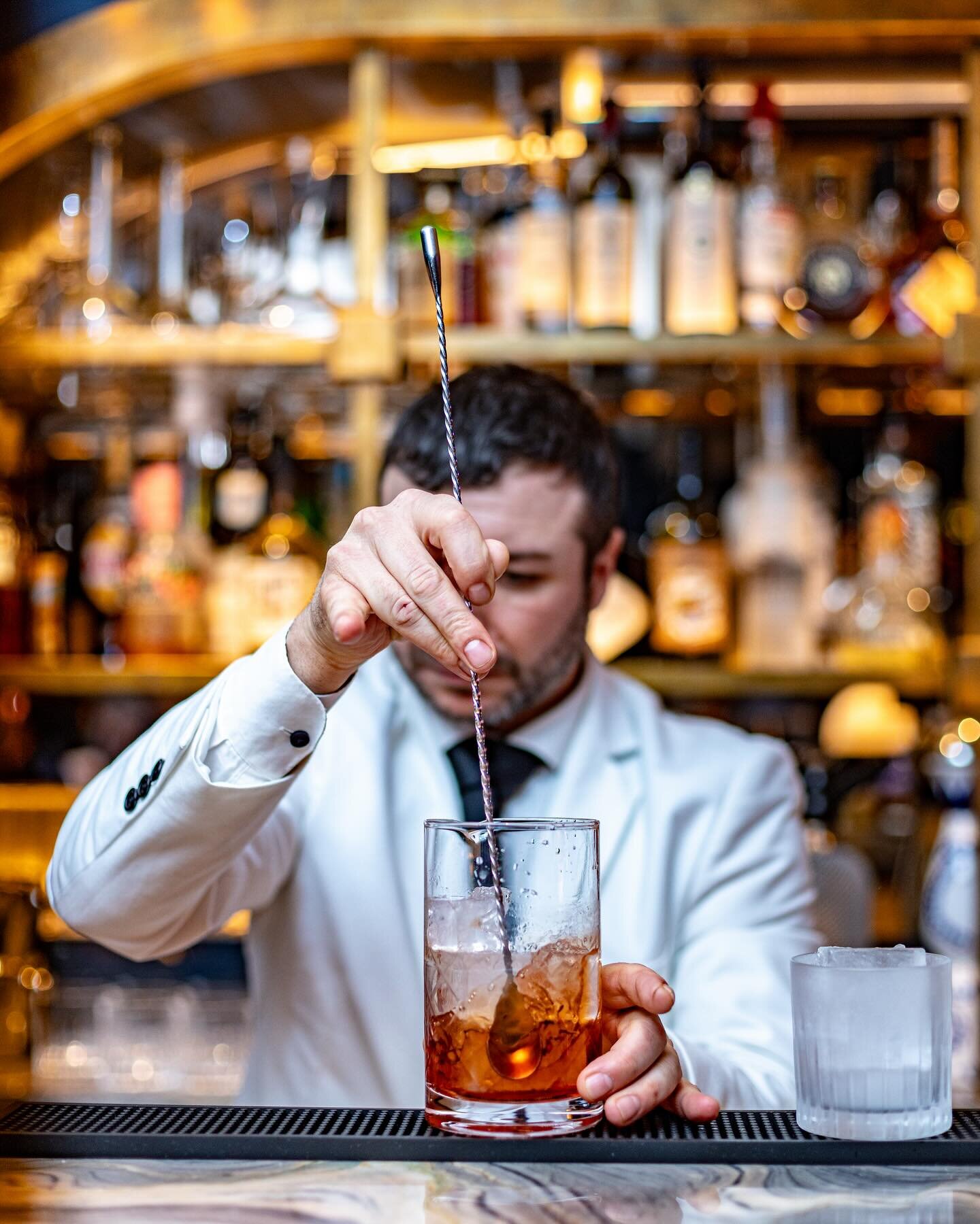 There are few better beginnings &ndash; or finales &ndash; to an evening in Knightbridge than with expertly crafted Negroni, blended from a creative combination of Boat Yard Gin, 1757 Sweet Vermouth and Campari. 

Book your Sale e Pepe experience via